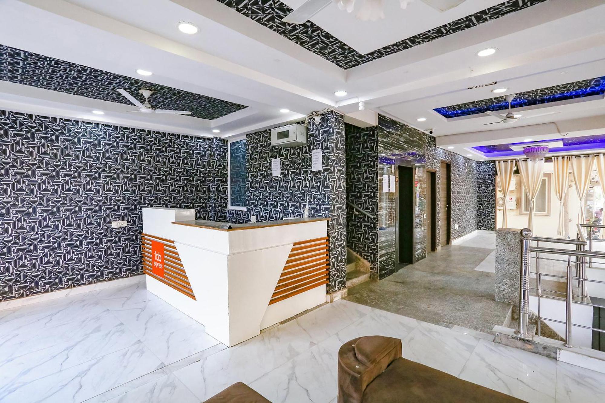 Fabexpress Royal Orbit Hotel Delhi (National Capital Territory of India)