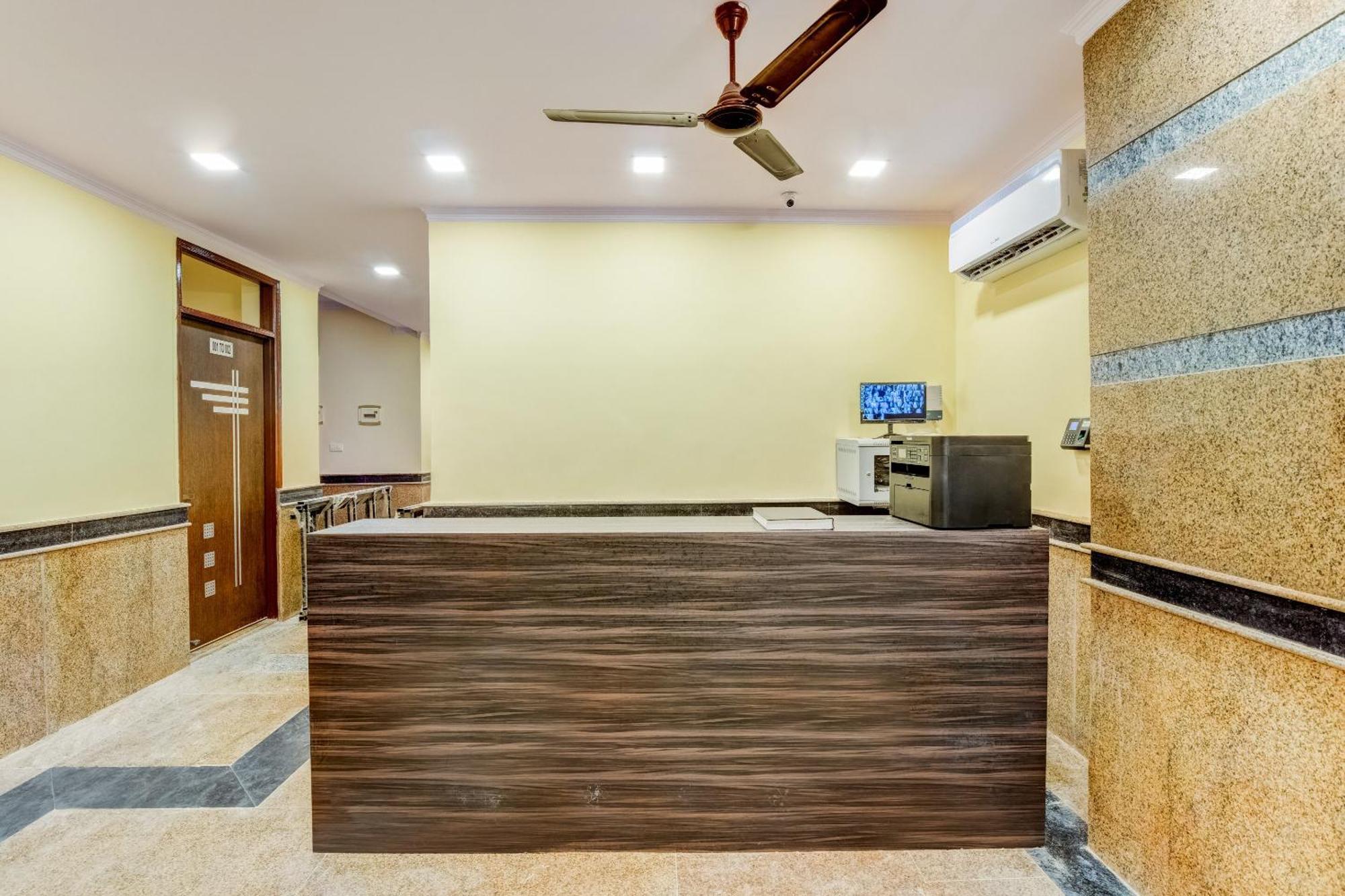 Oyo Flagship Jhankar Road New Delhi