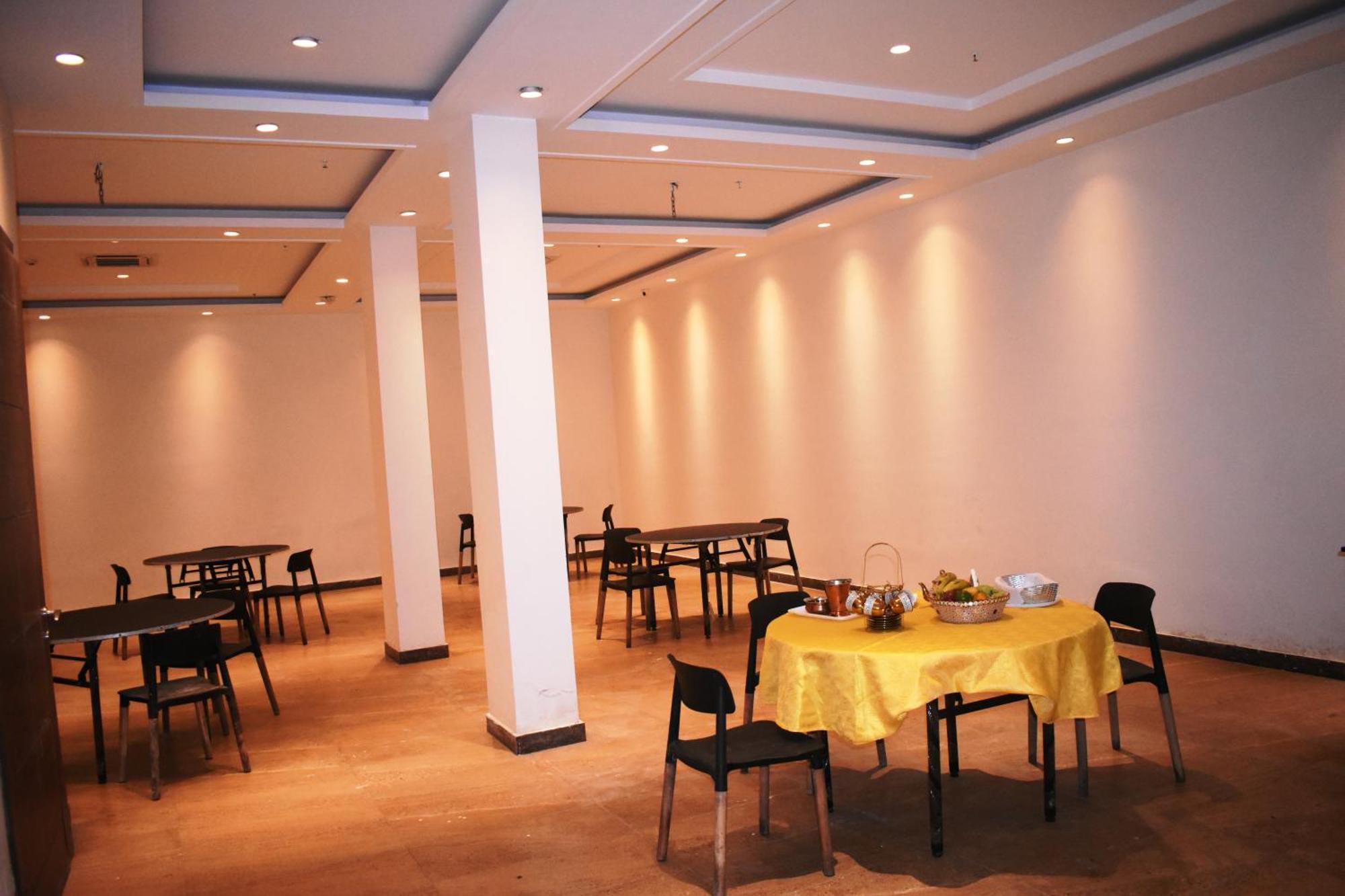 Lemonwood Suites By F9 - Trivoli Garden Chhatarpur Hotel 3*