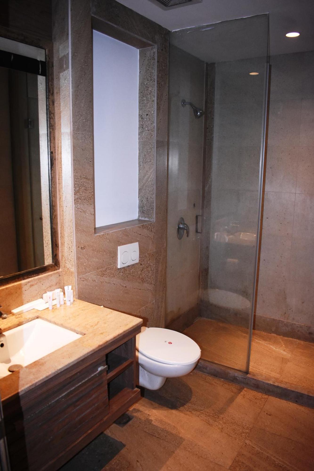Lemonwood Suites By F9 - Trivoli Garden Chhatarpur Hotel 3*