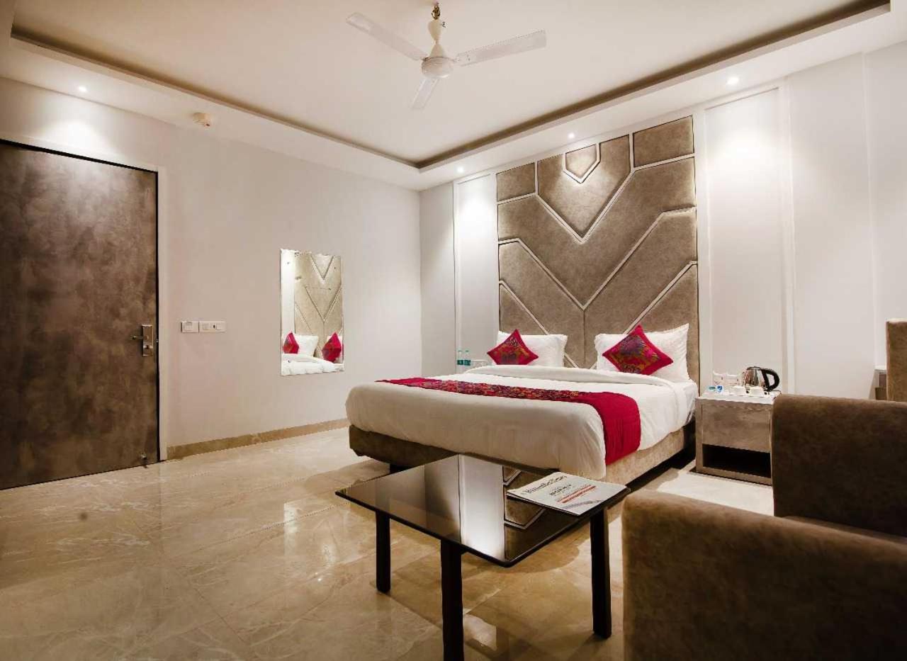 O Breeze Hotel