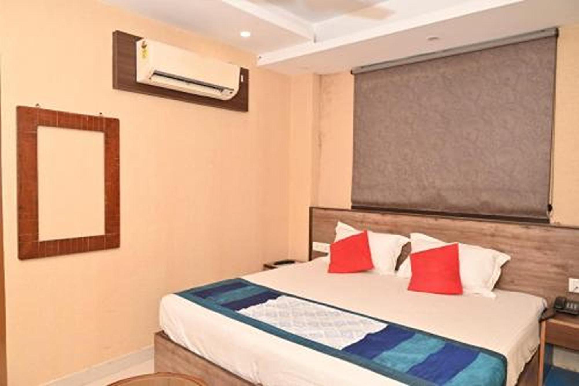 Hotel Aravali Residency New Delhi