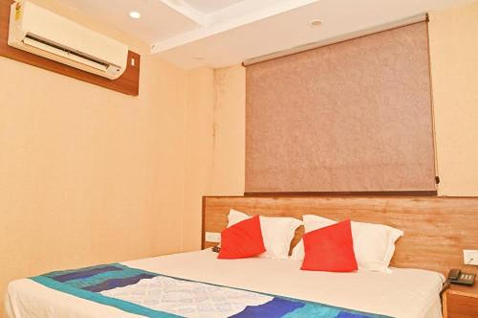 Hotel Aravali Residency New Delhi