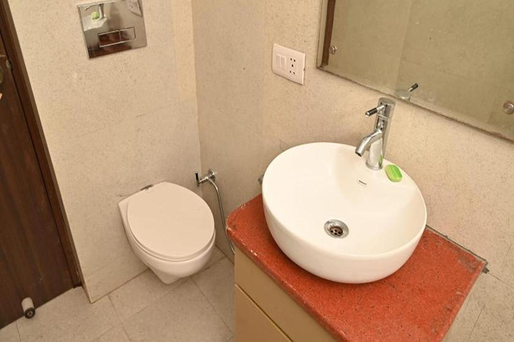 Hotel Aravali Residency New Delhi
