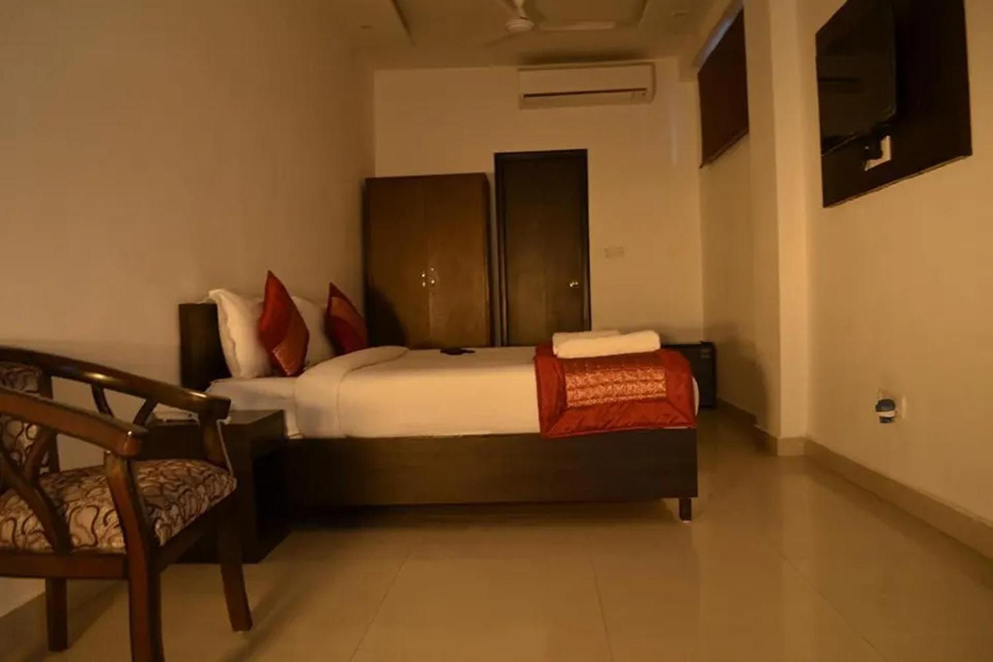 Aravali Residency
