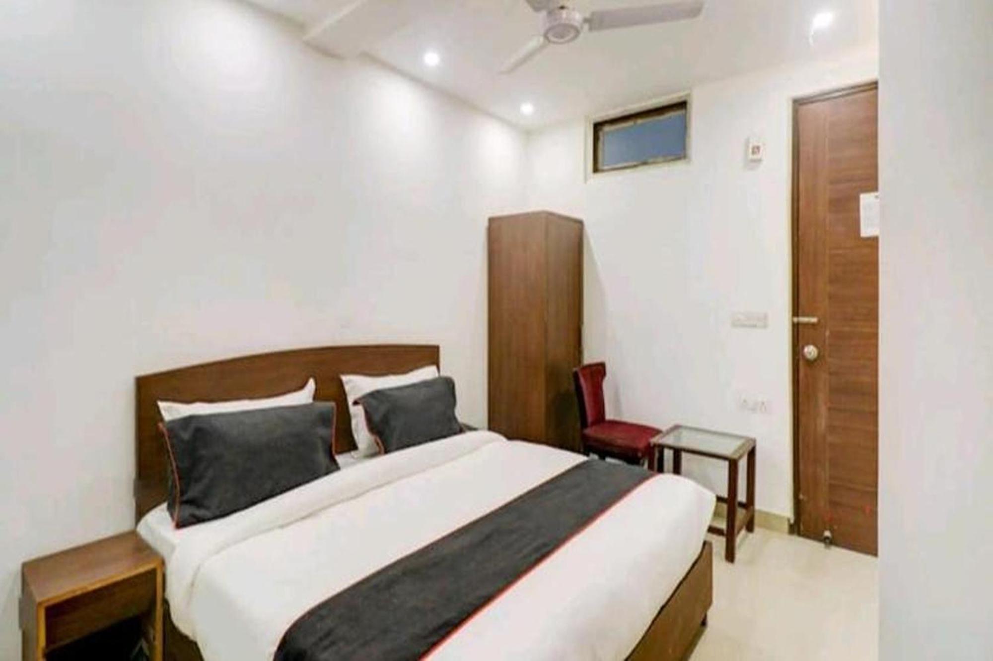 Aravali Residency 4*