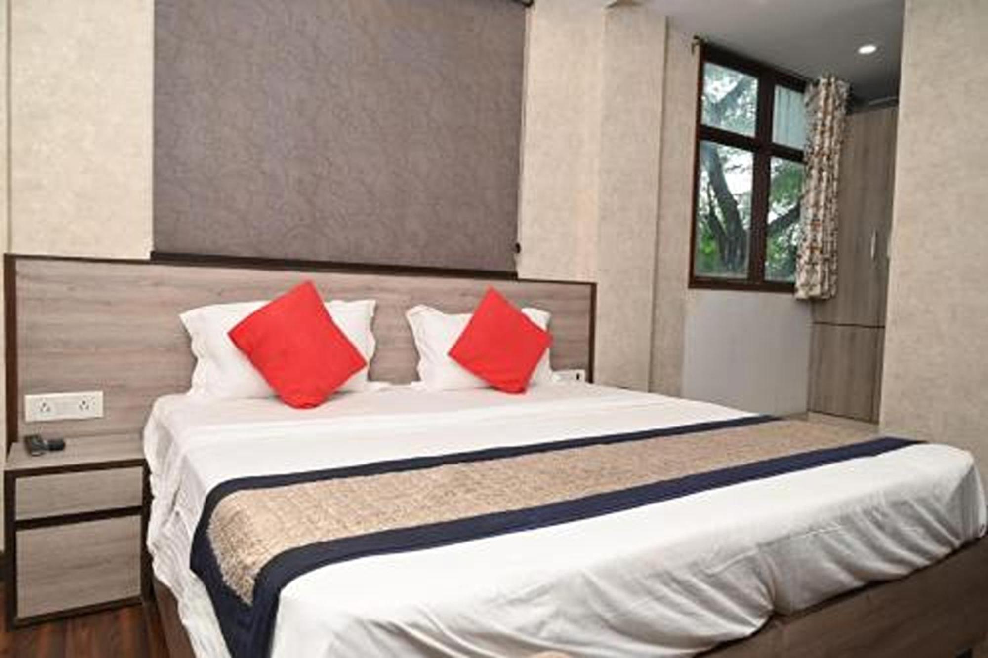 Aravali Residency New Delhi
