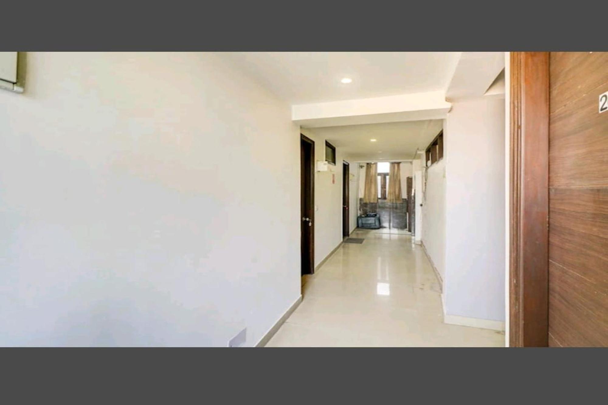 Hotel Aravali Residency New Delhi