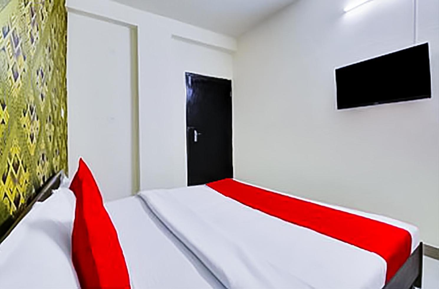 Bliss - Near Lajpat Nagar Metro New Delhi