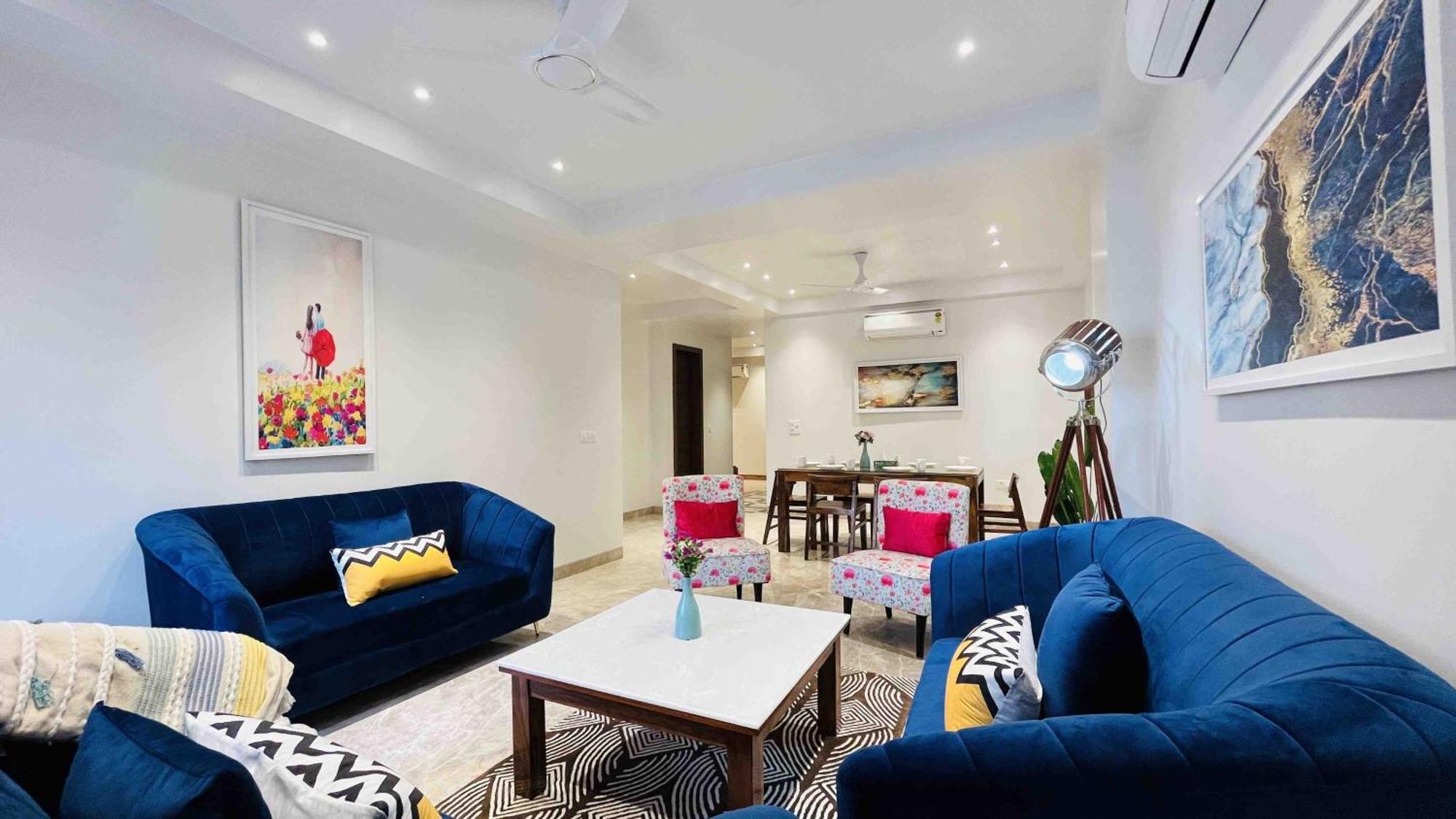 Bluo 3bhk Saket Citywalk Mall - Lift, Balcony, Parking *