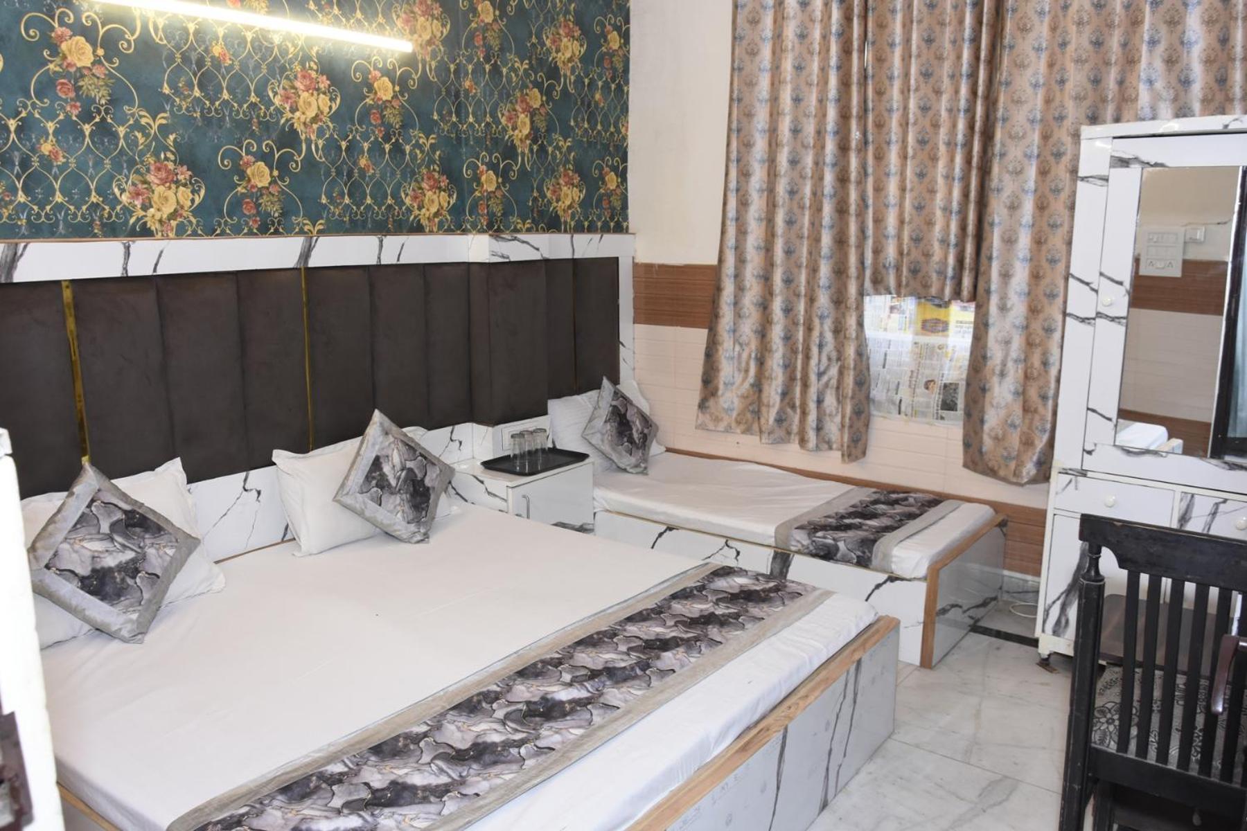 New Rajdhani - Couple Friendly Stays Hotel