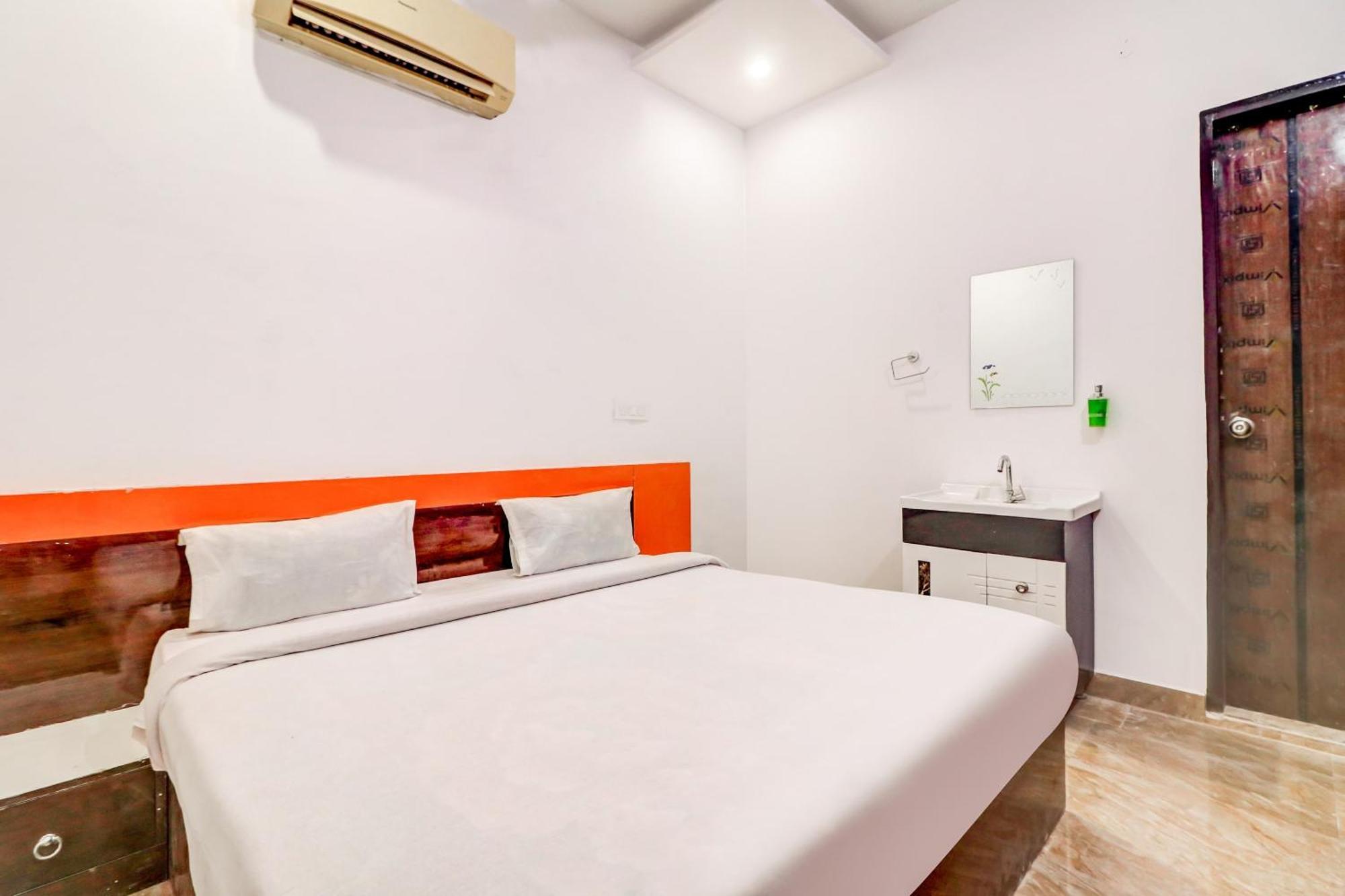 Shyam Residency Hotel 4*