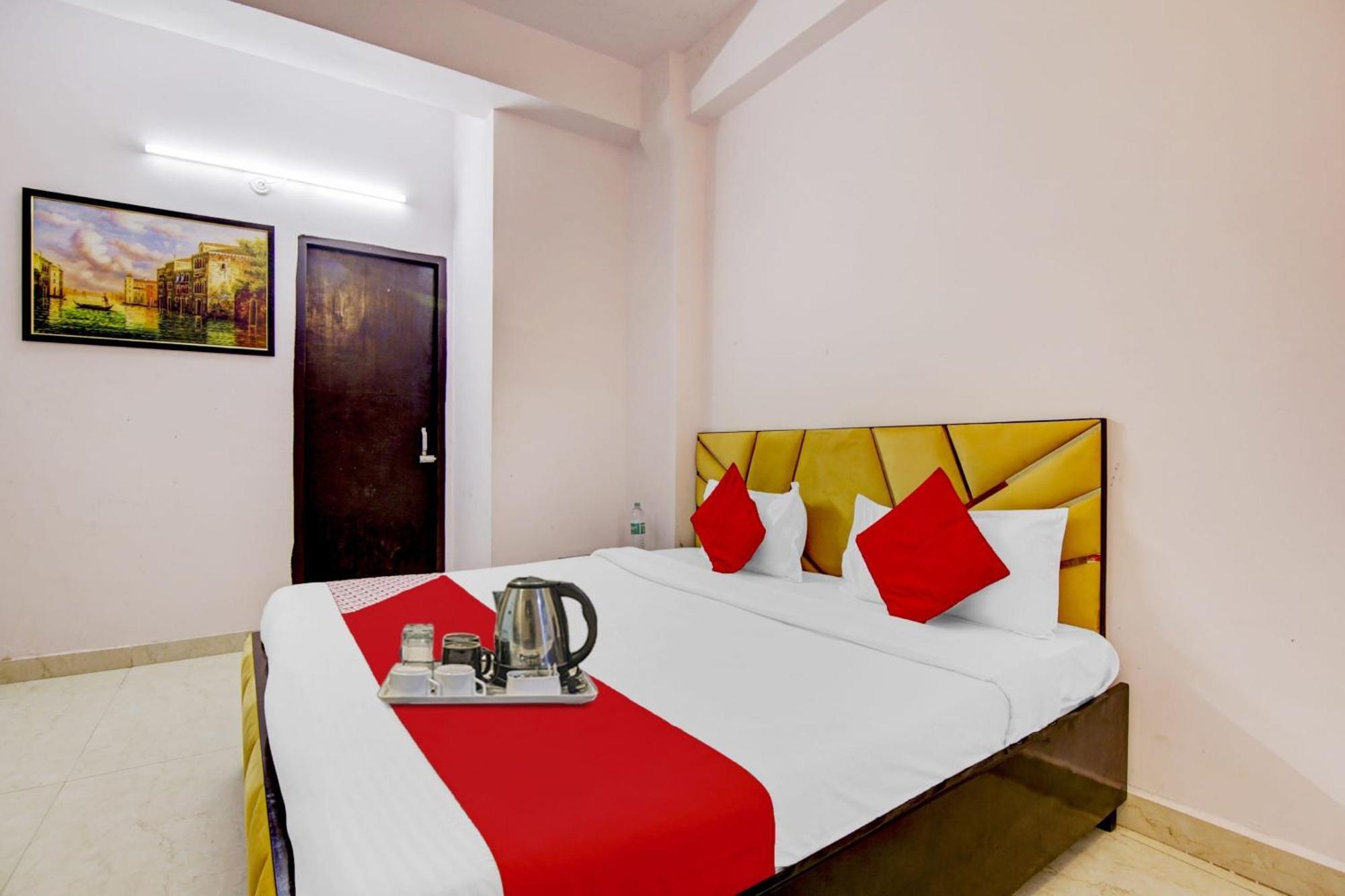 Hotel O Yadav Residency Near Nawada Metro Station Delhi (National Capital Territory of India)
