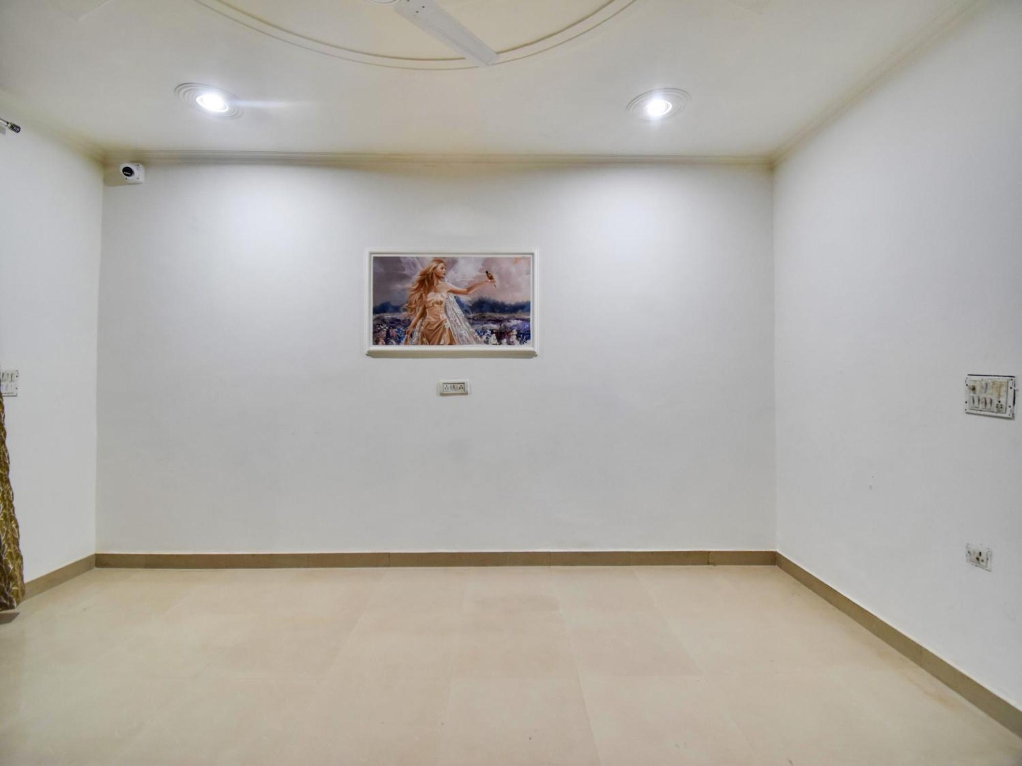 Oyo Rr Residency Hotel