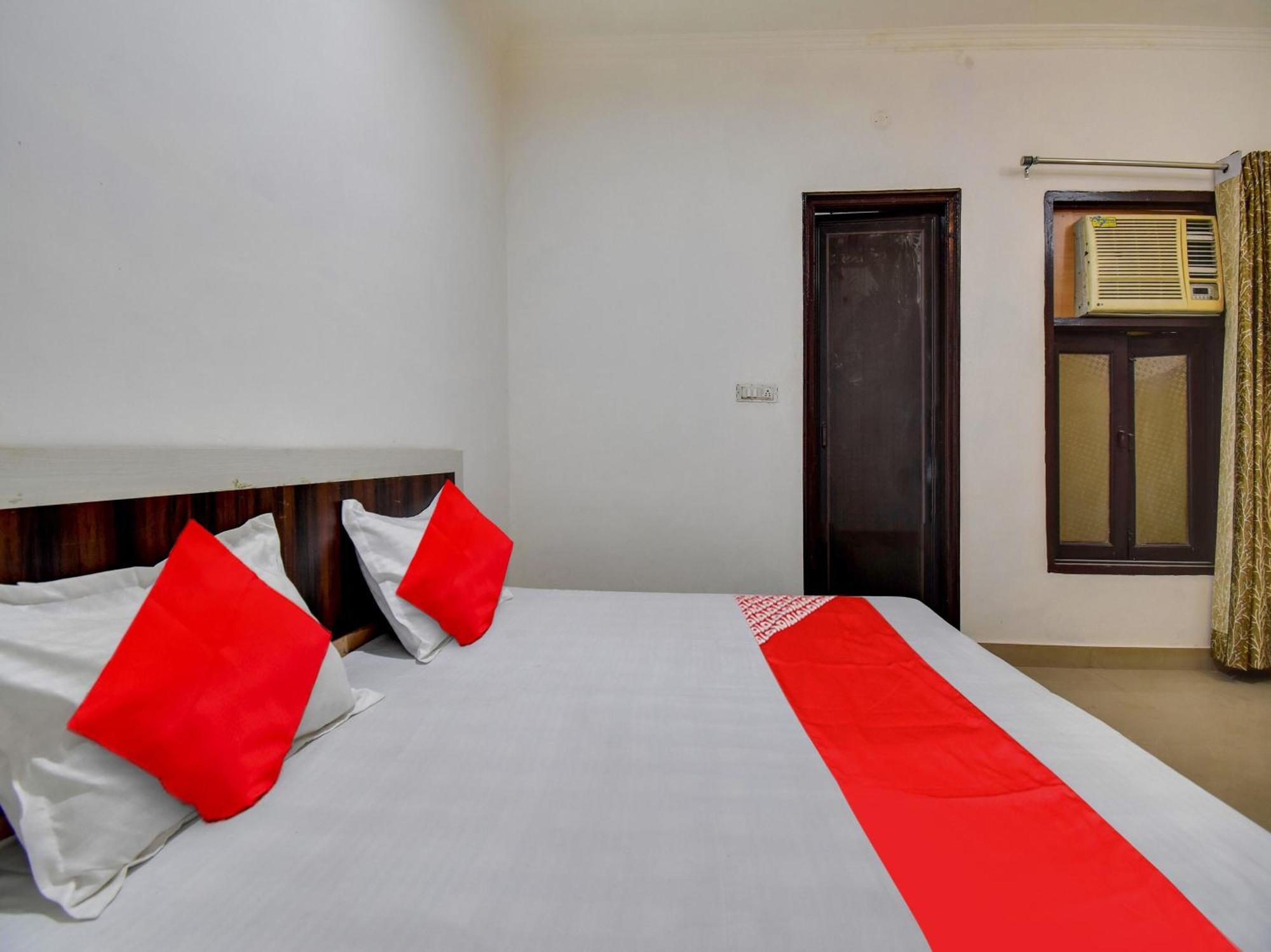 Oyo Rr Residency Hotel New Delhi