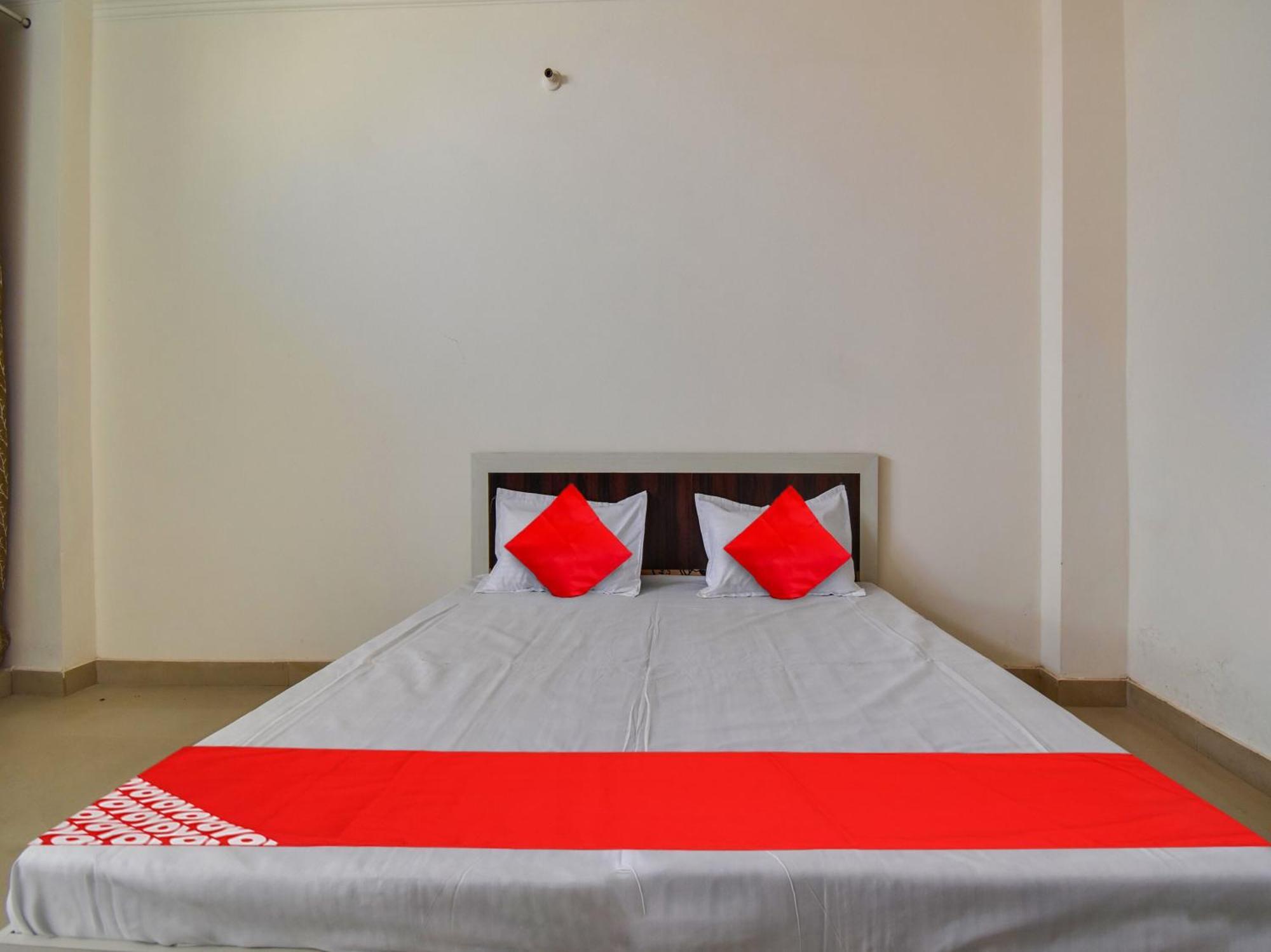Hotel Oyo Rr Residency