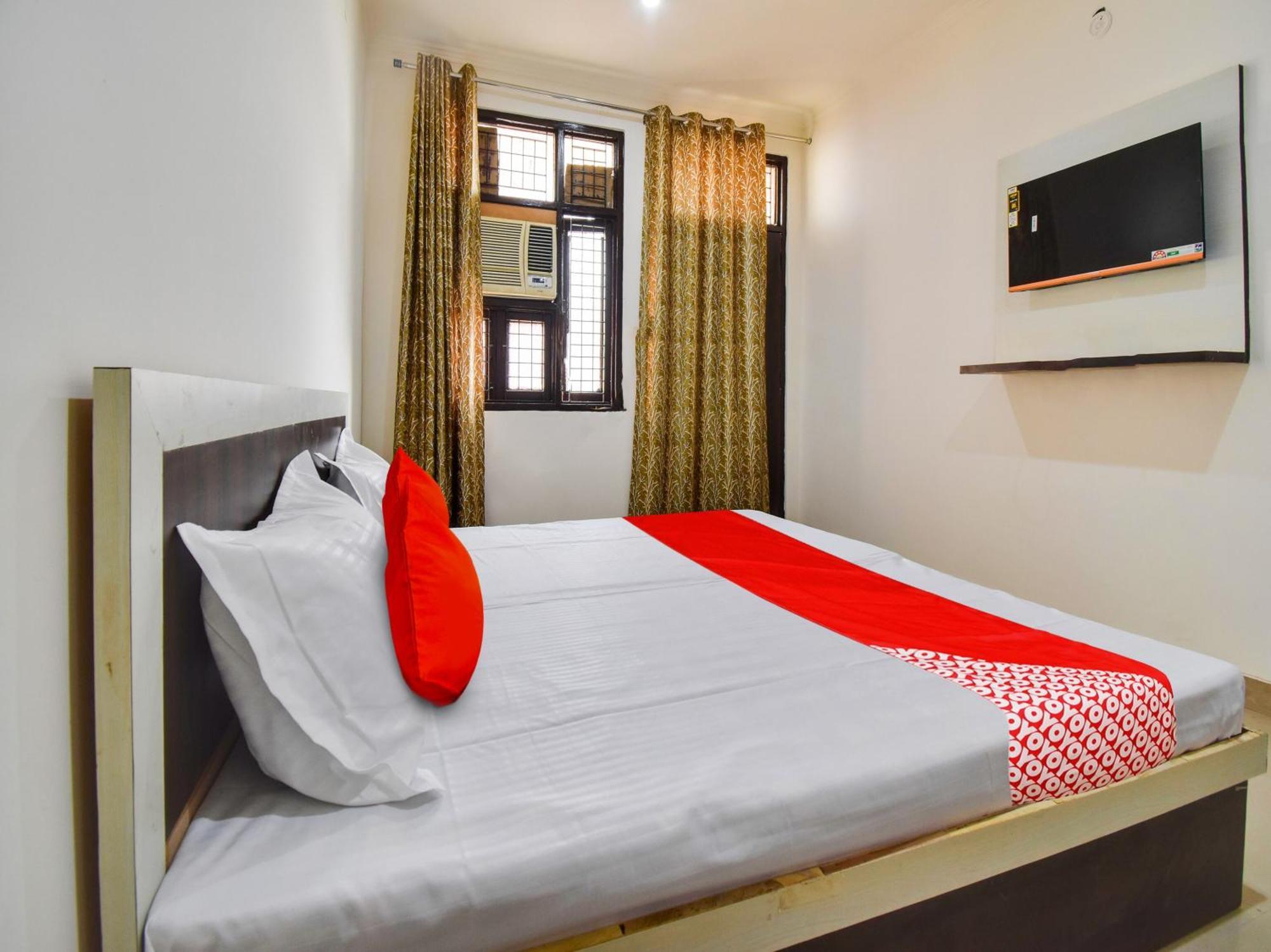 Oyo Rr Residency Hotel Nova Deli