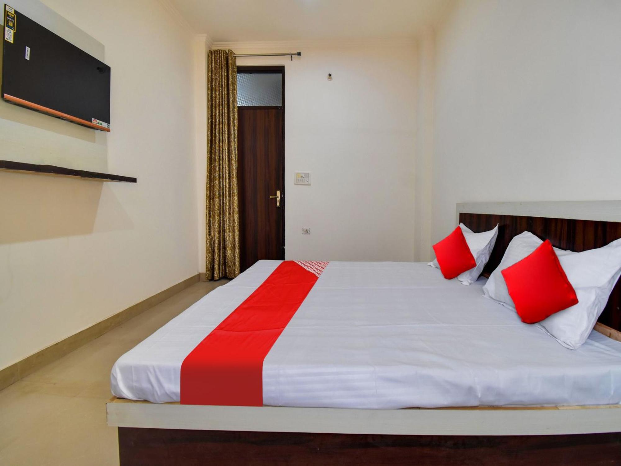 Oyo Rr Residency New Delhi