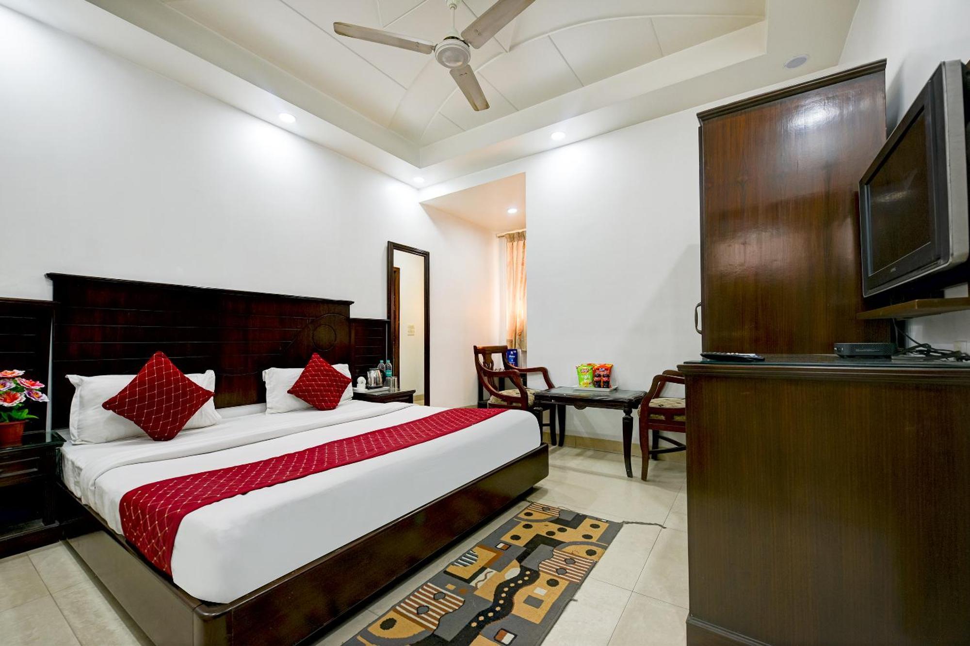 Legend - Walk-in From Railway Station New Delhi