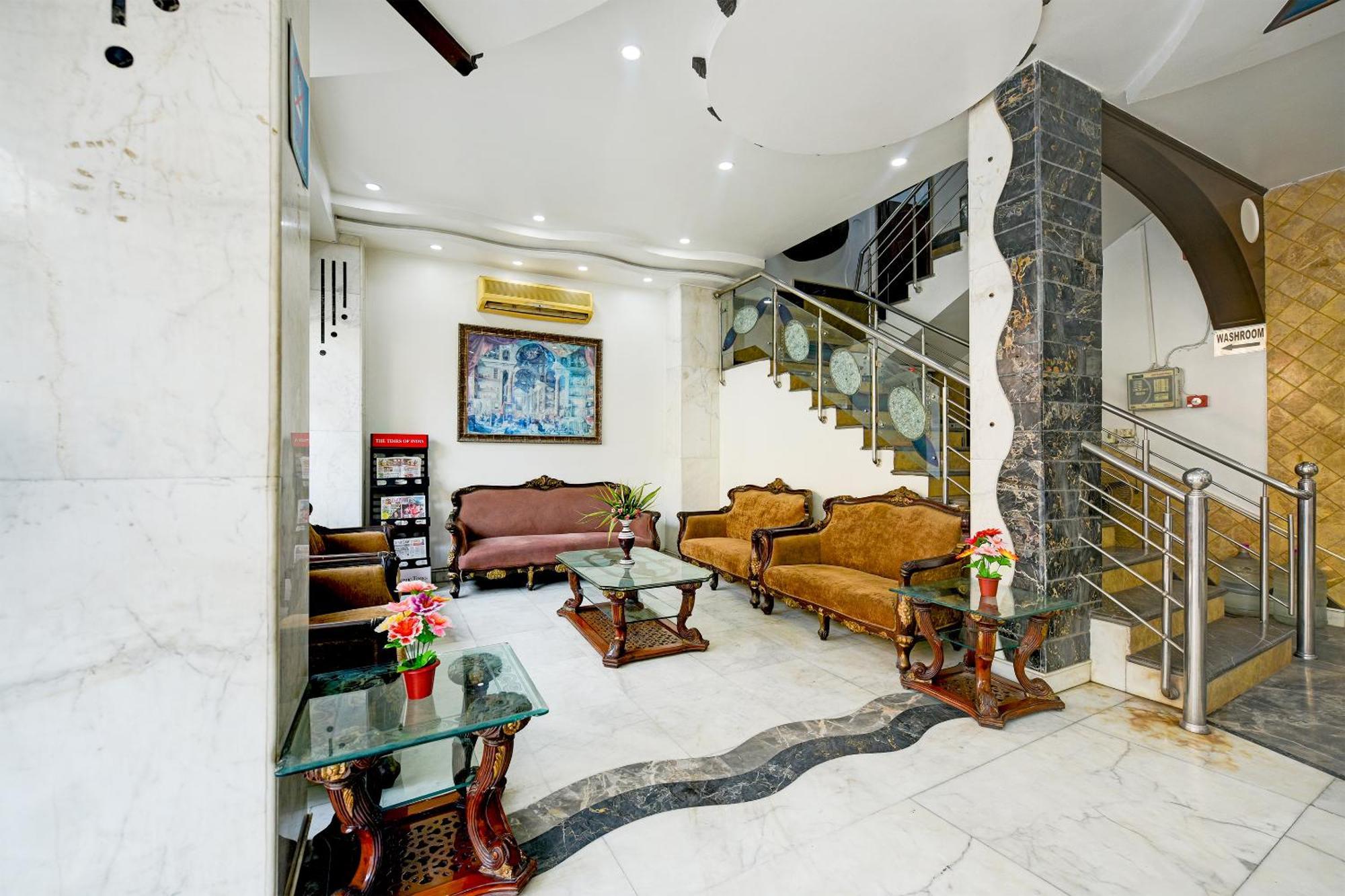 Legend - Walk-in From Railway Station 3* New Delhi