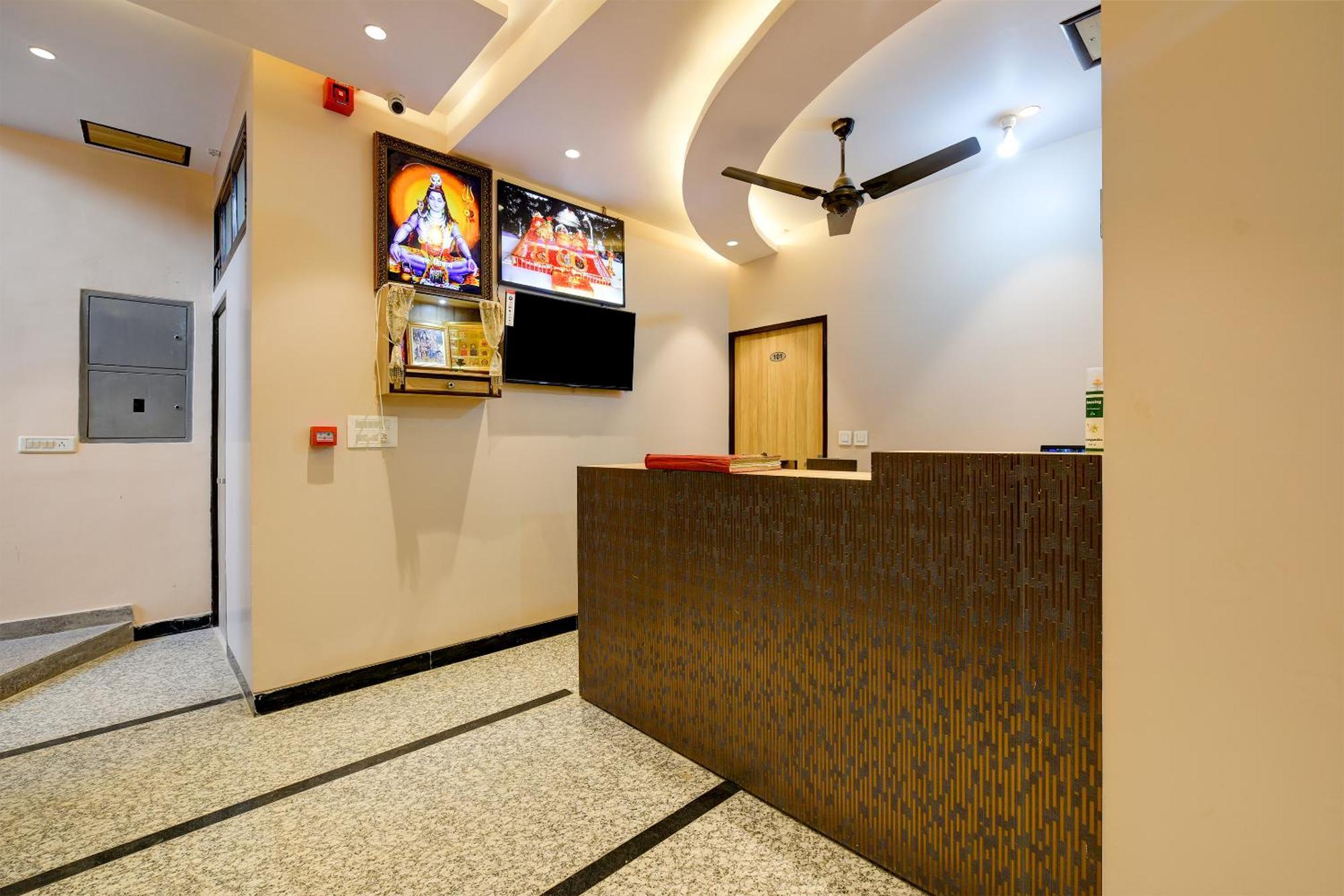 Hotel Express 66 - Railway Station 4*