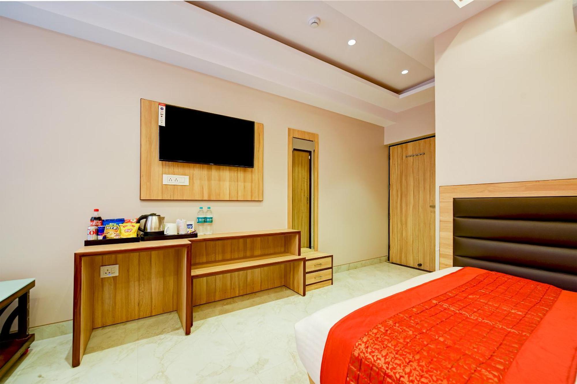 Hotel Express 66 - Railway Station New Delhi