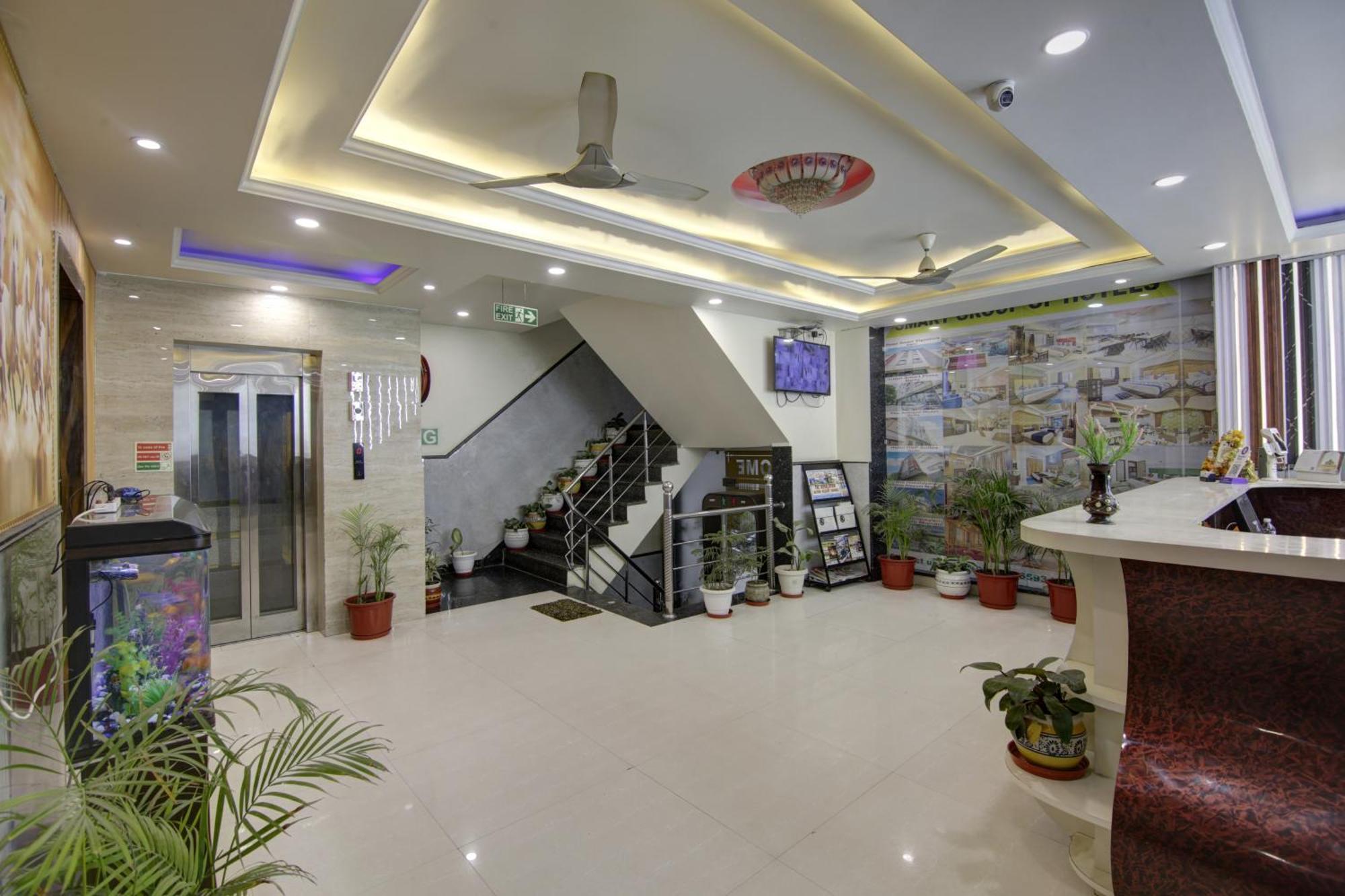 Smart Signature Delhi Airport