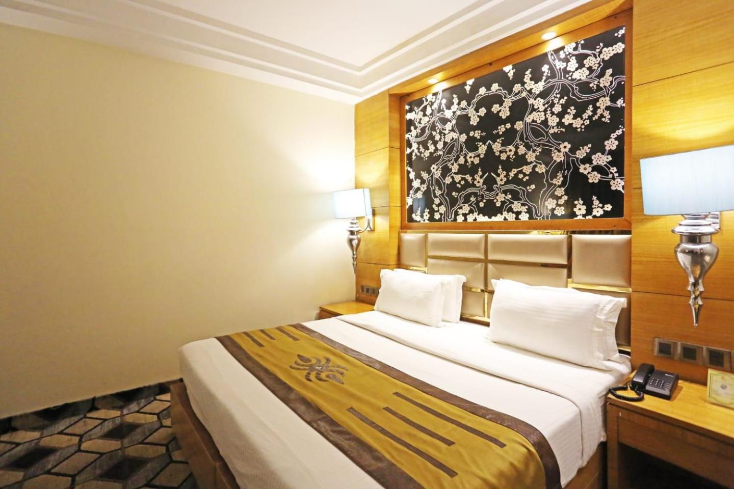 Hotel Airport Claytone New Delhi