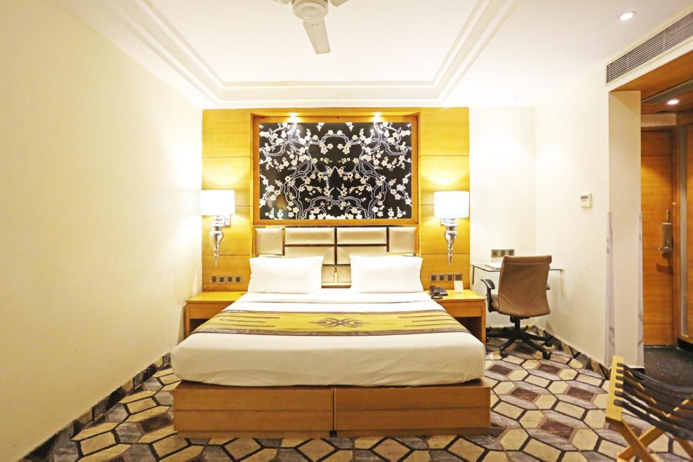 Airport Claytone Hotel 3*