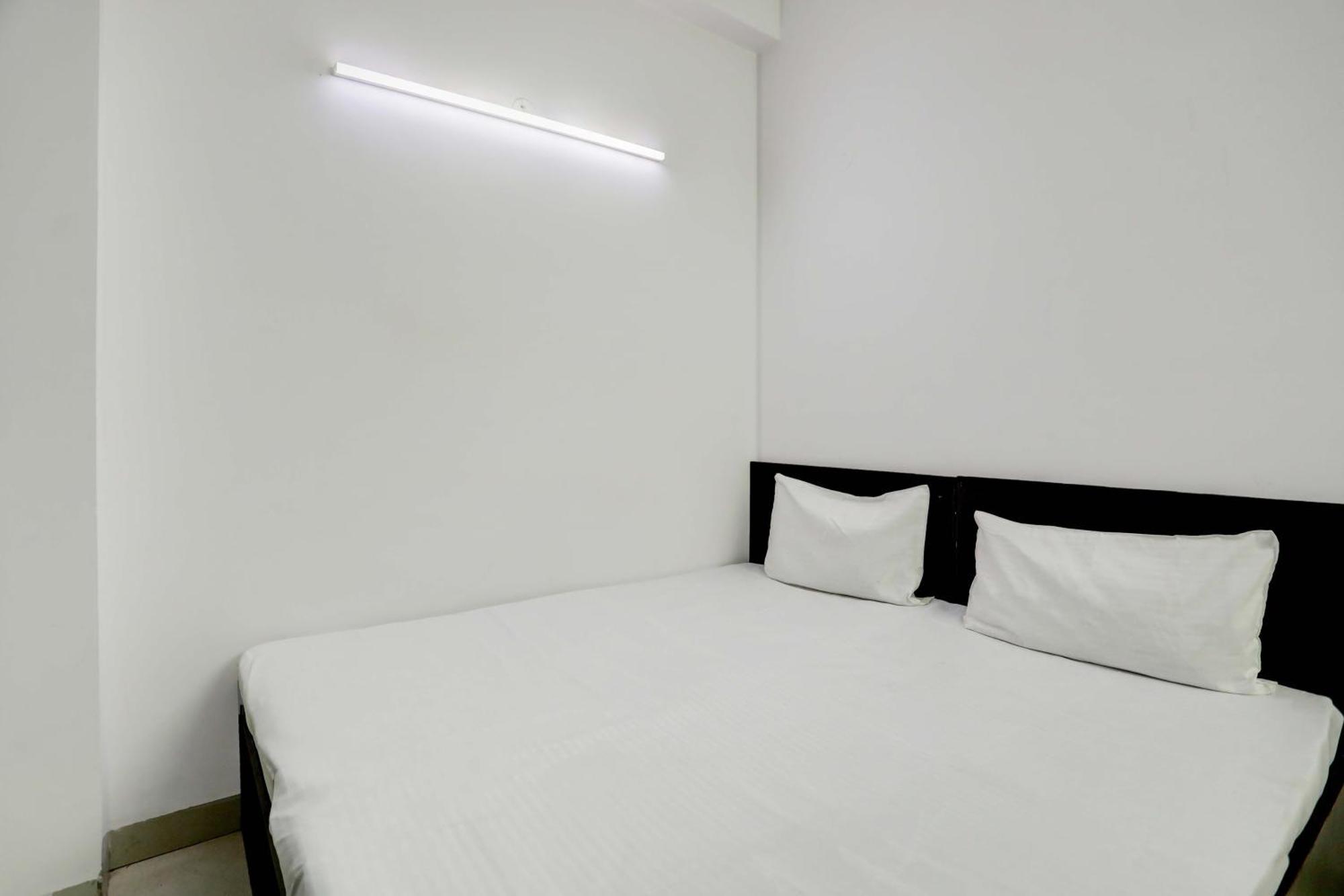 Hotel Aashiyana Homes 3*