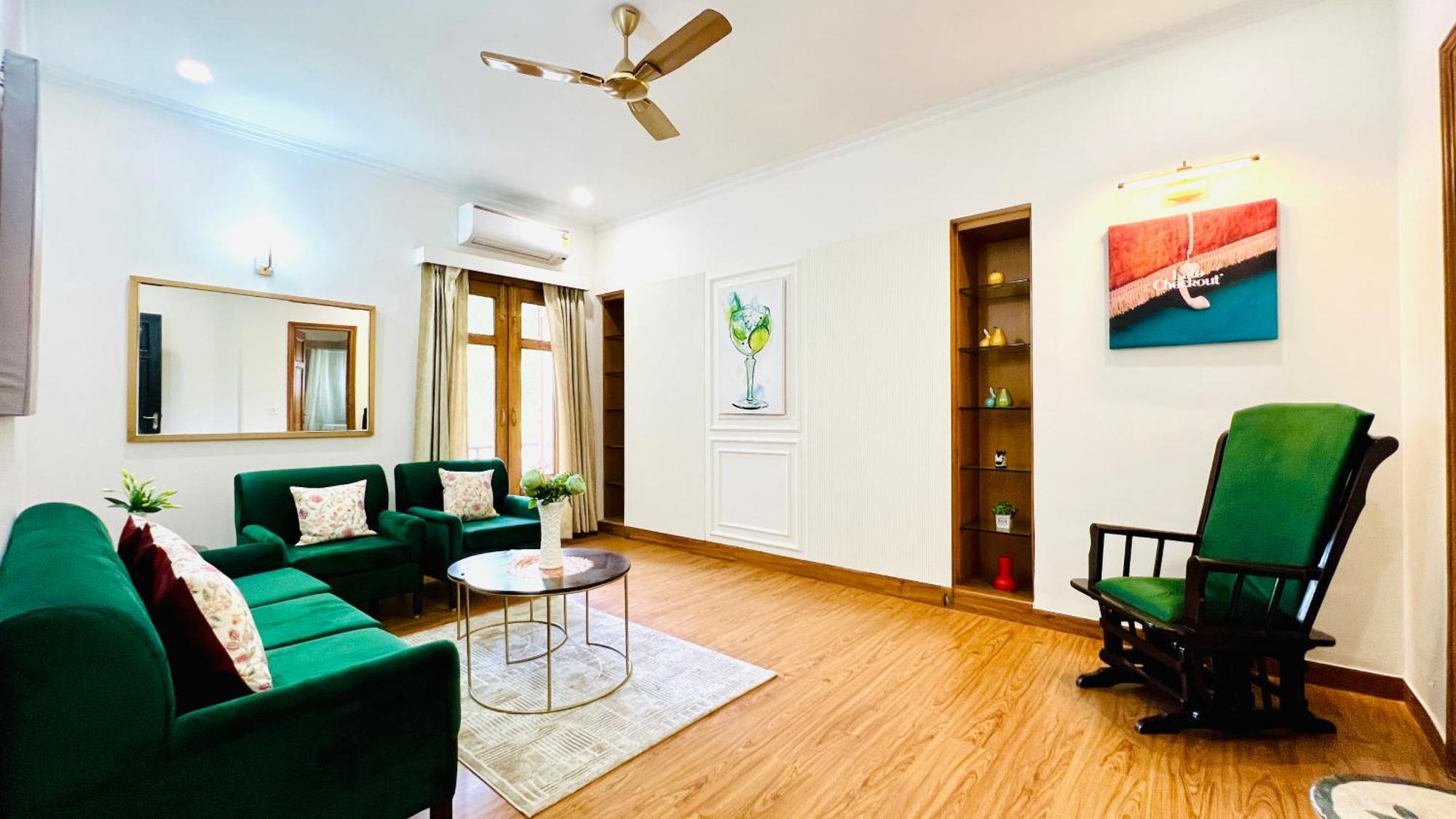 Bluo Vasant Vihar Pvr - Kitchen, Terrace, Lift *