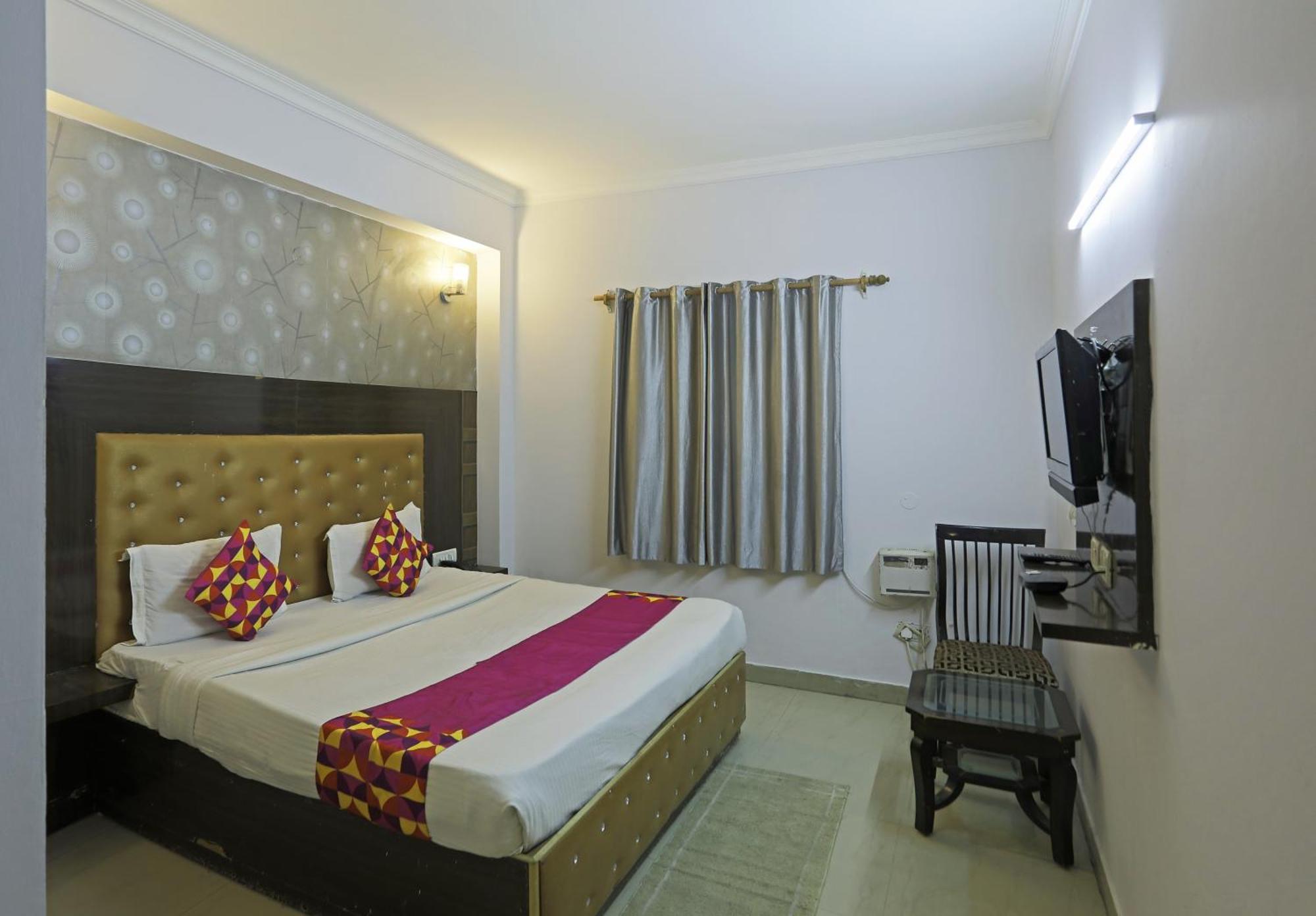 Samara Kingdom Near Delhi Airport Hotel