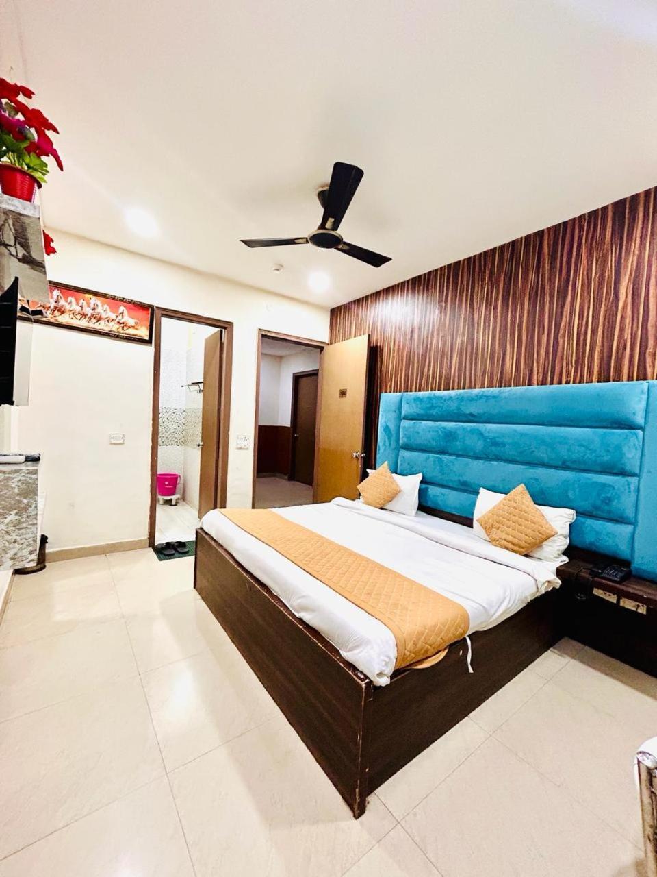 Hotel Aero Indus Near Airport