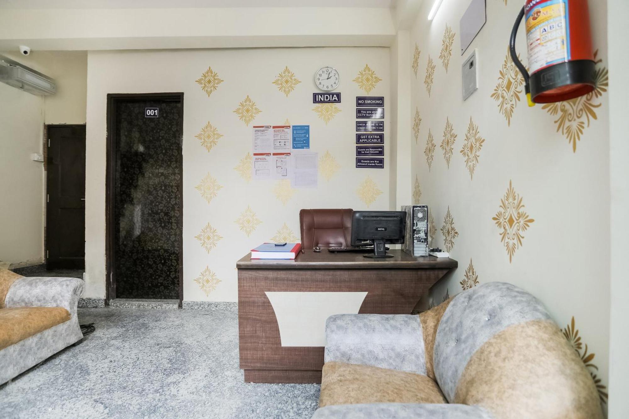 O Park Near New Ashok Nagar Metro Station 3*