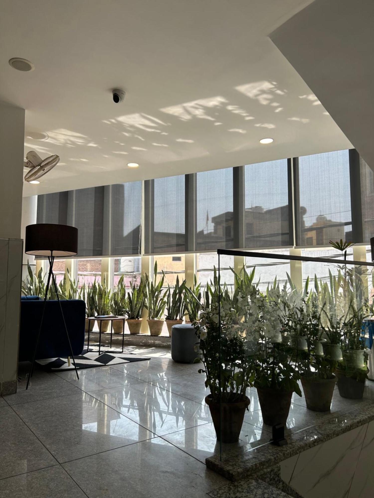 Gallivanto Hotel 3*