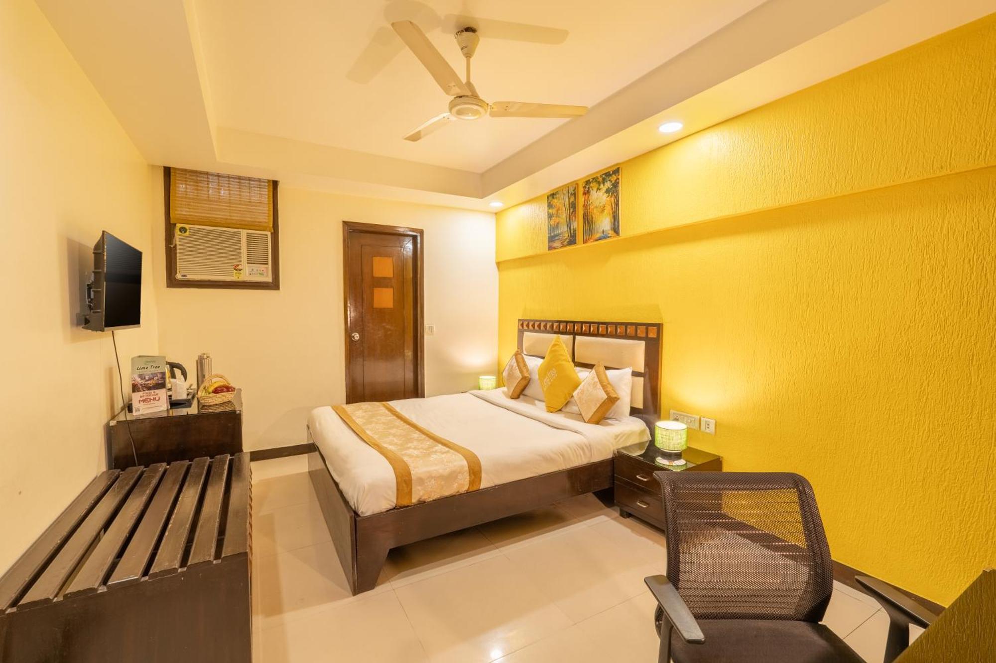 Lime Gk-2 At Greater Kailash Metro South Delhi Nearby Saket Select Casa de hóspedes *