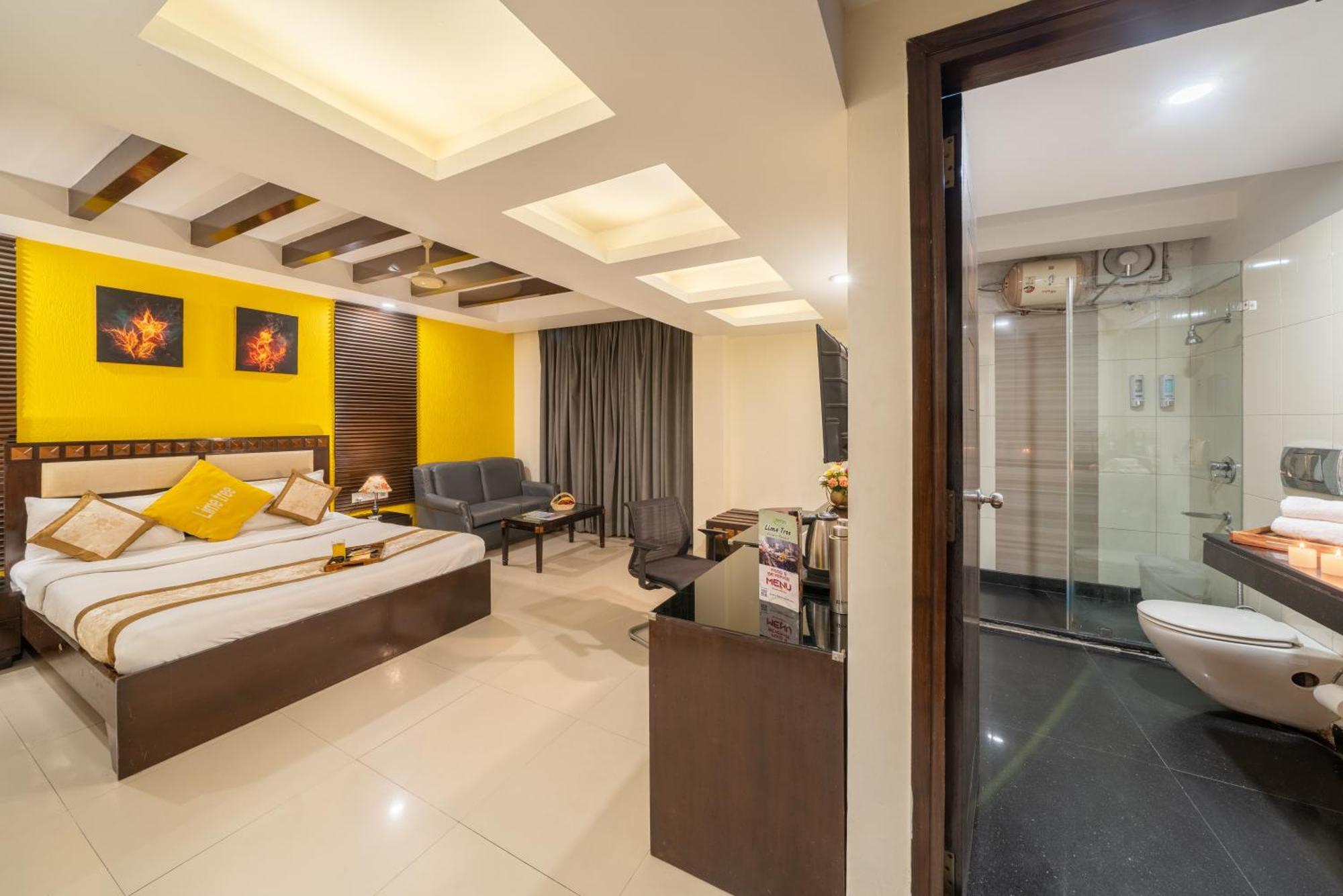Lime Gk-2 At Greater Kailash Metro South Delhi Nearby Saket Select *