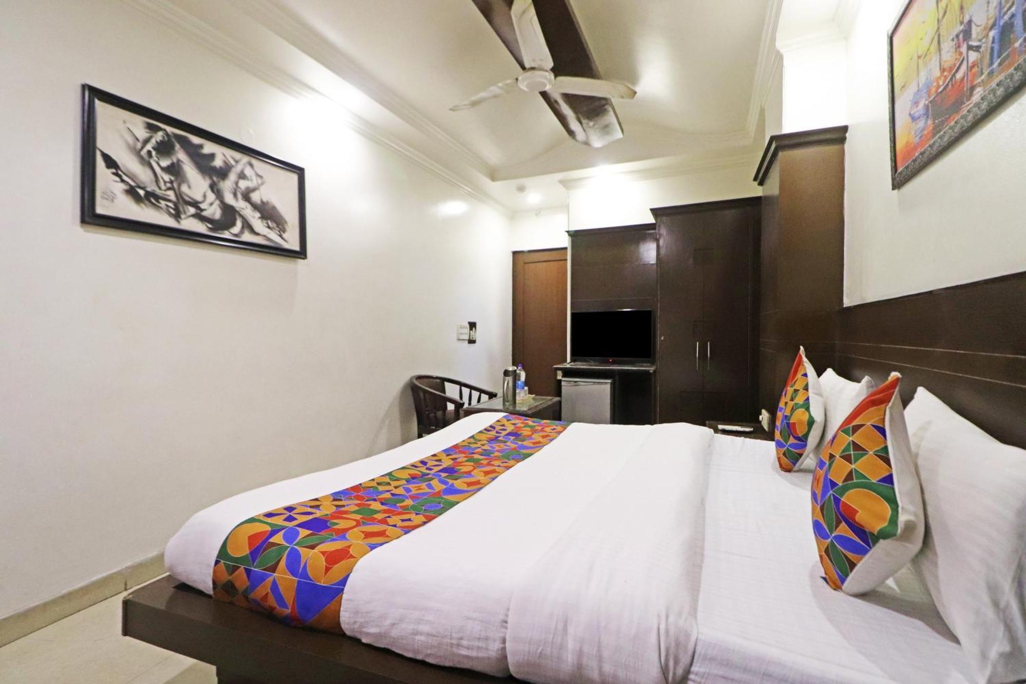 Hotel Geeson International-new Delhi Railway Station-paharganj 3*