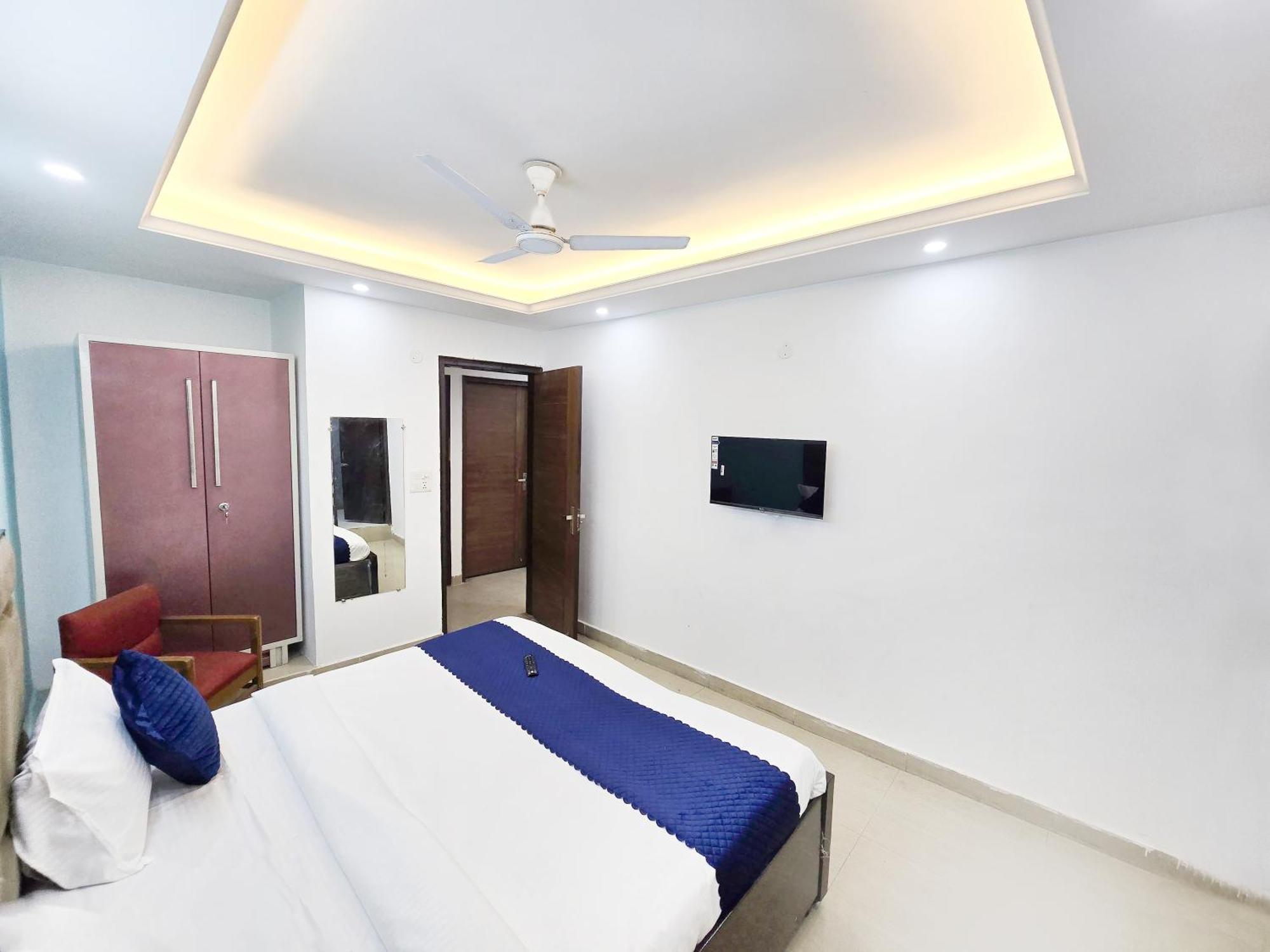 Hotel Agniv - Saket Metro