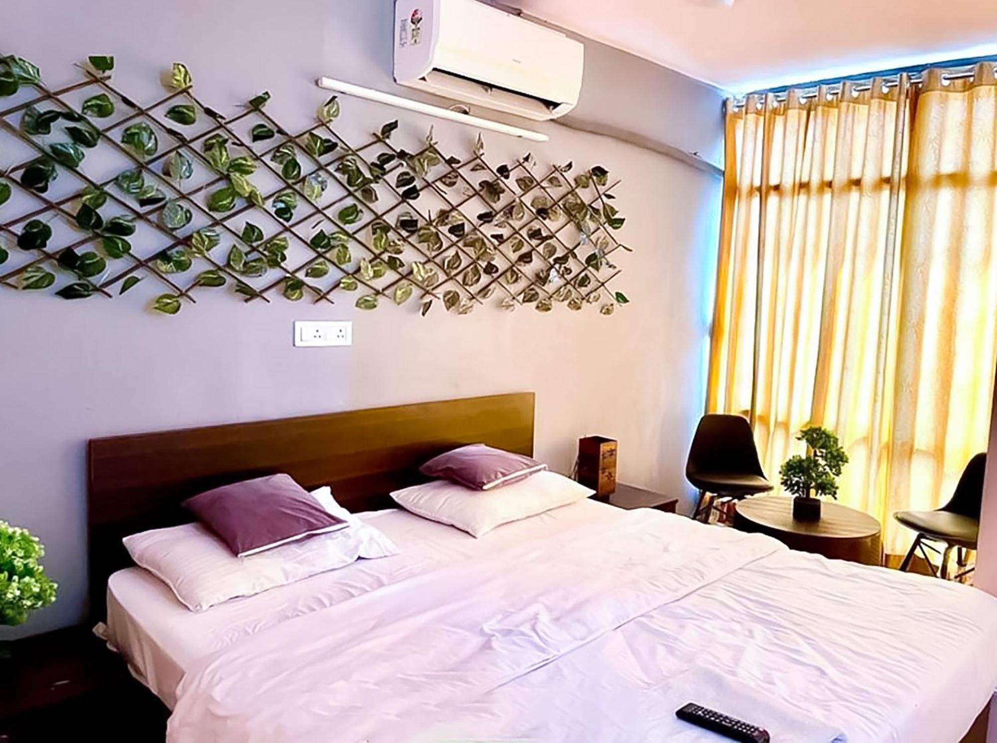 Manya - Saket 3* New Delhi