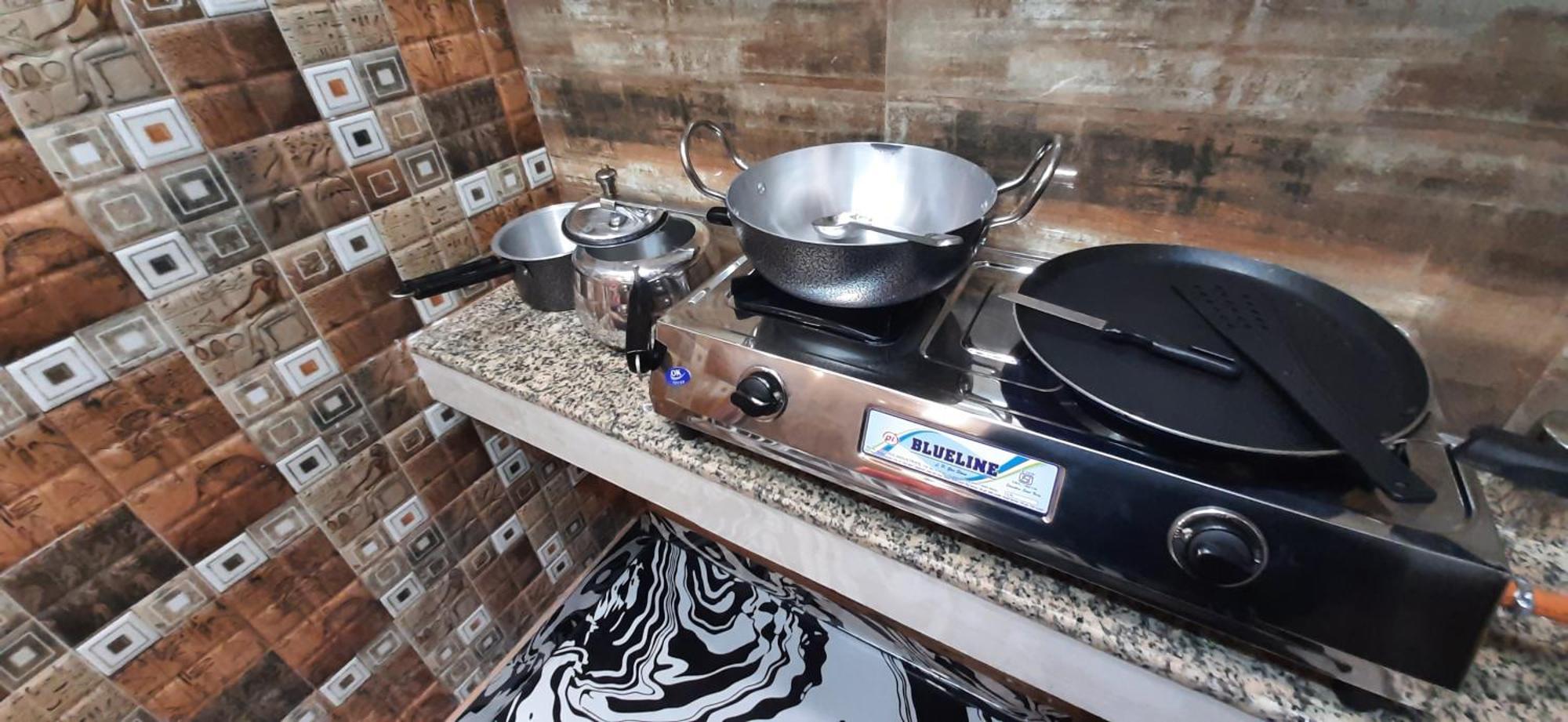 Apartamento Aggarwal In Independent Flat With Private Kitchen Washroom Fridge Android Tv Wi Fi And Cooking Utensils For Self Cooking *