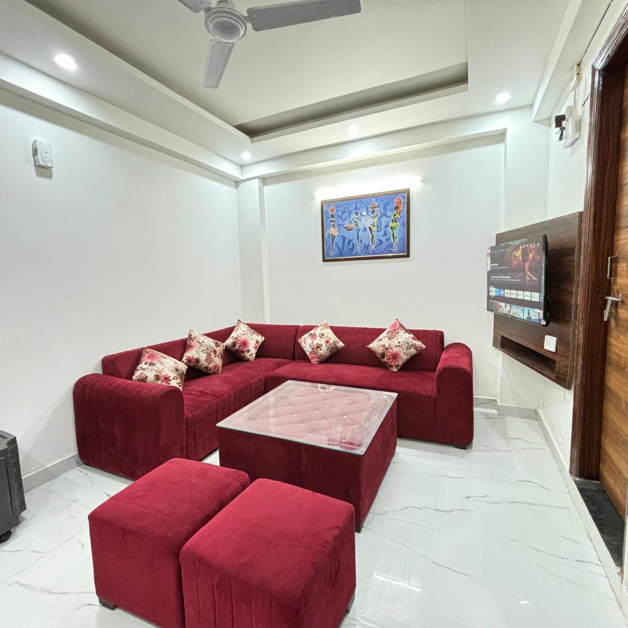 2bhk Near Igi Airport Yashobhoomi Manipal And Venkateshwar Hospital New Delhi