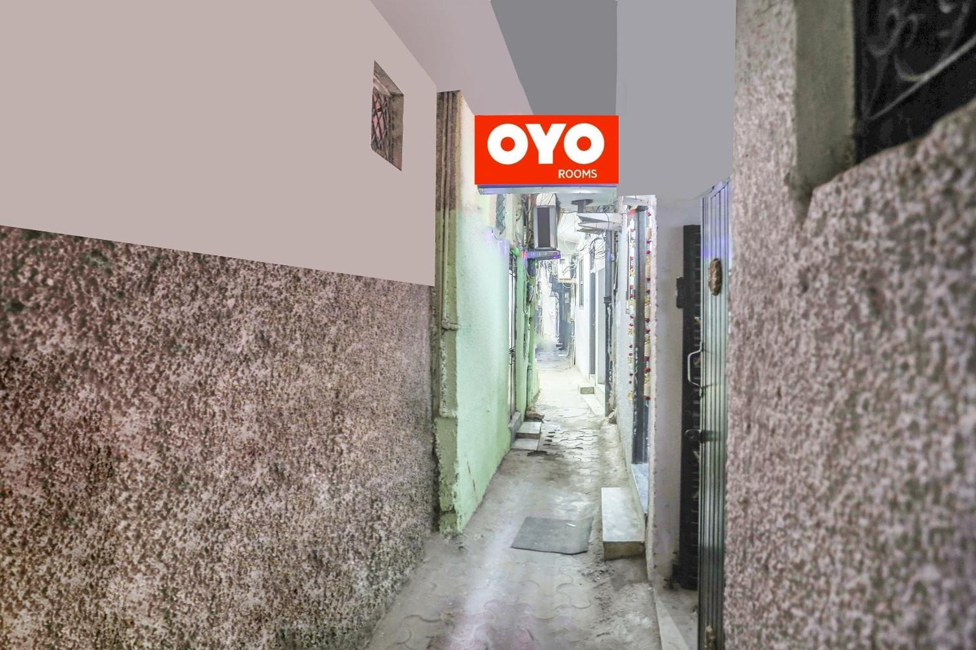 O Maxx Residency Near Dlf Avenue Saket Hotel