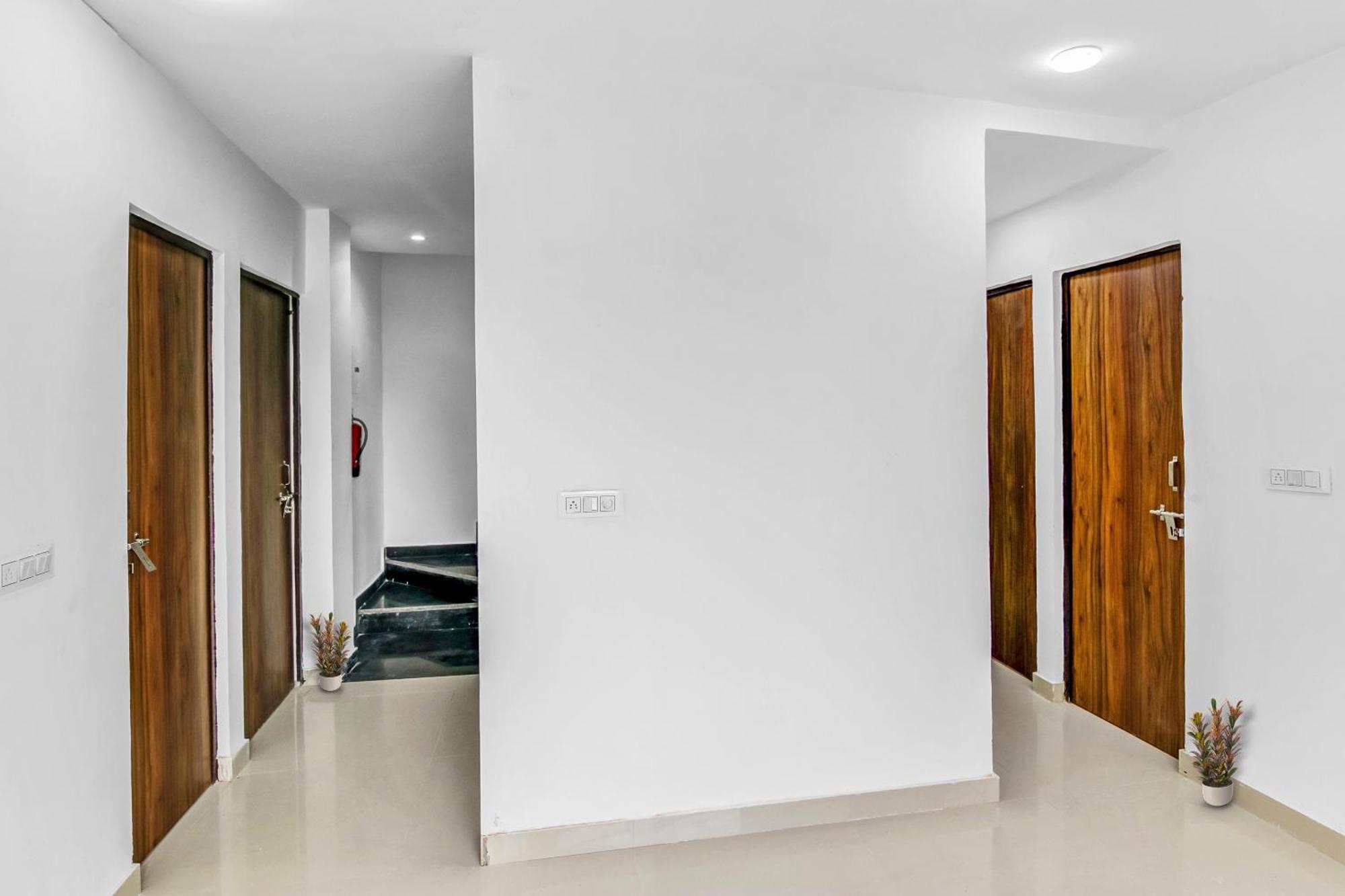 Flagship Secret Mirage Near Rithala Metro Station Hotel New Delhi