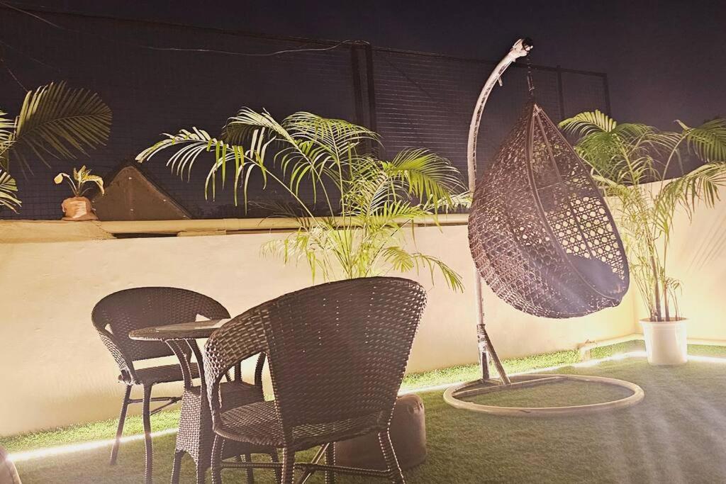 Hostmystay-2bhk W/t Terrace! Gk1
