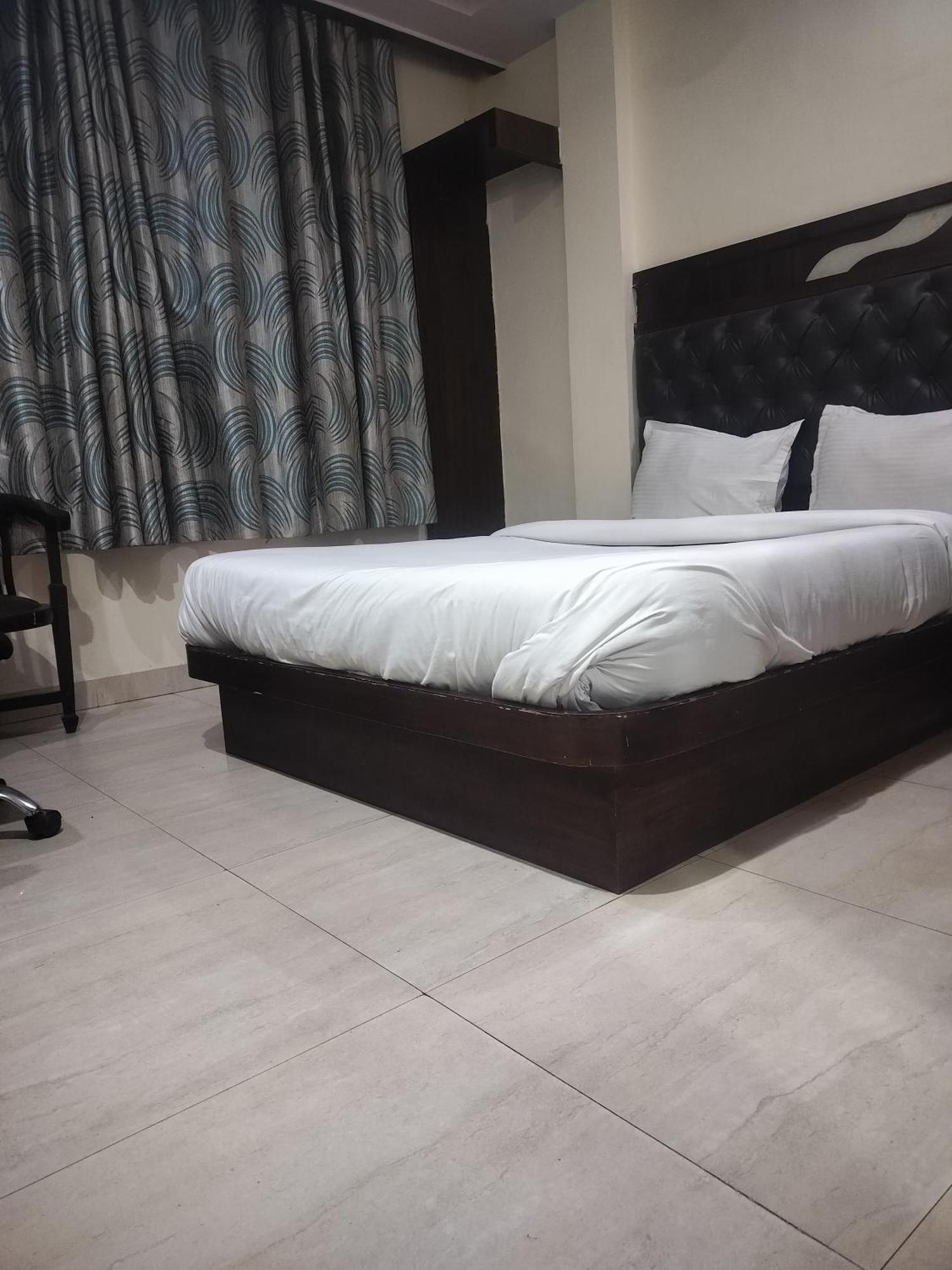 India Continental * Delhi (National Capital Territory of India)