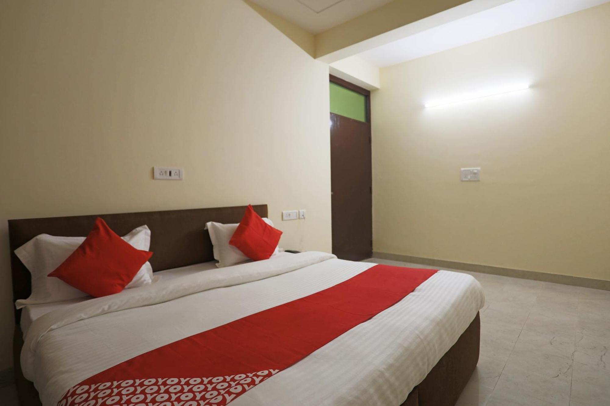 Hotel O Triple Crown
