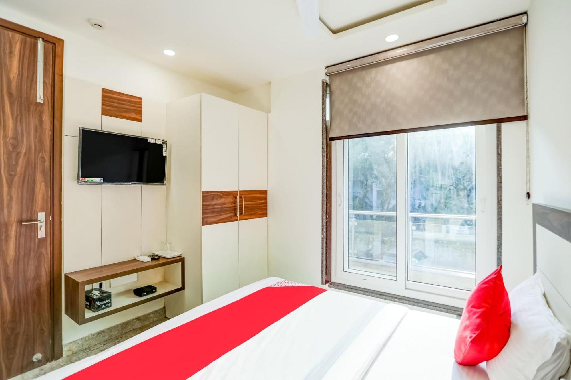 Hotel Flagship Happy 3*