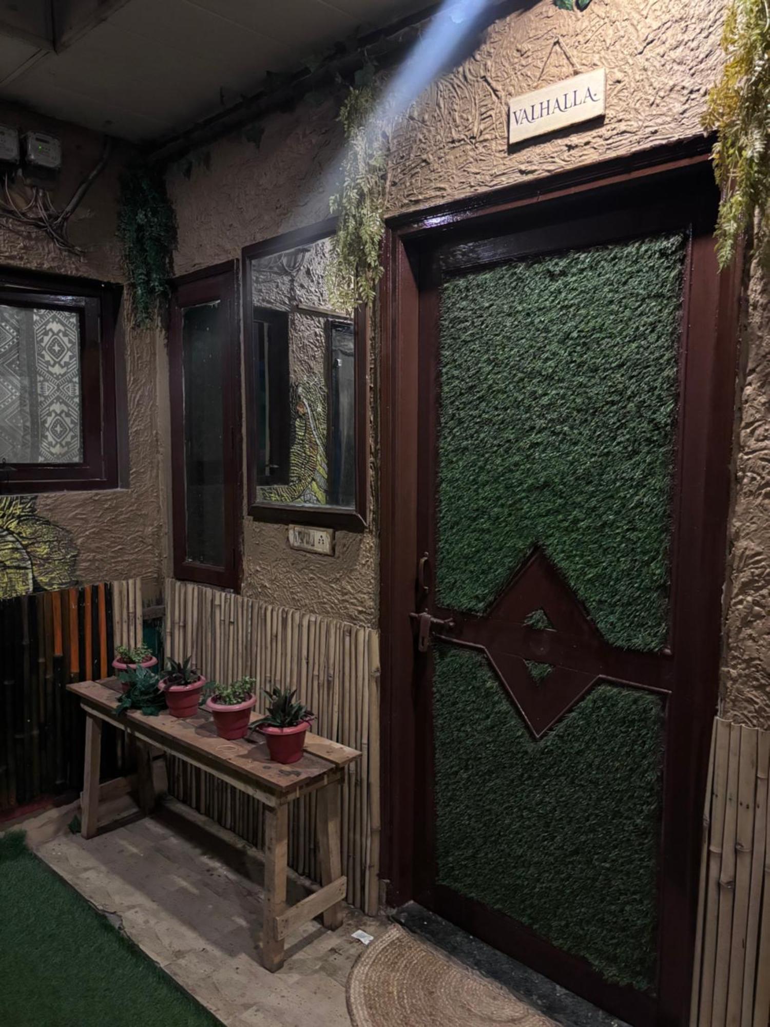 Anavrin Art House * New Delhi