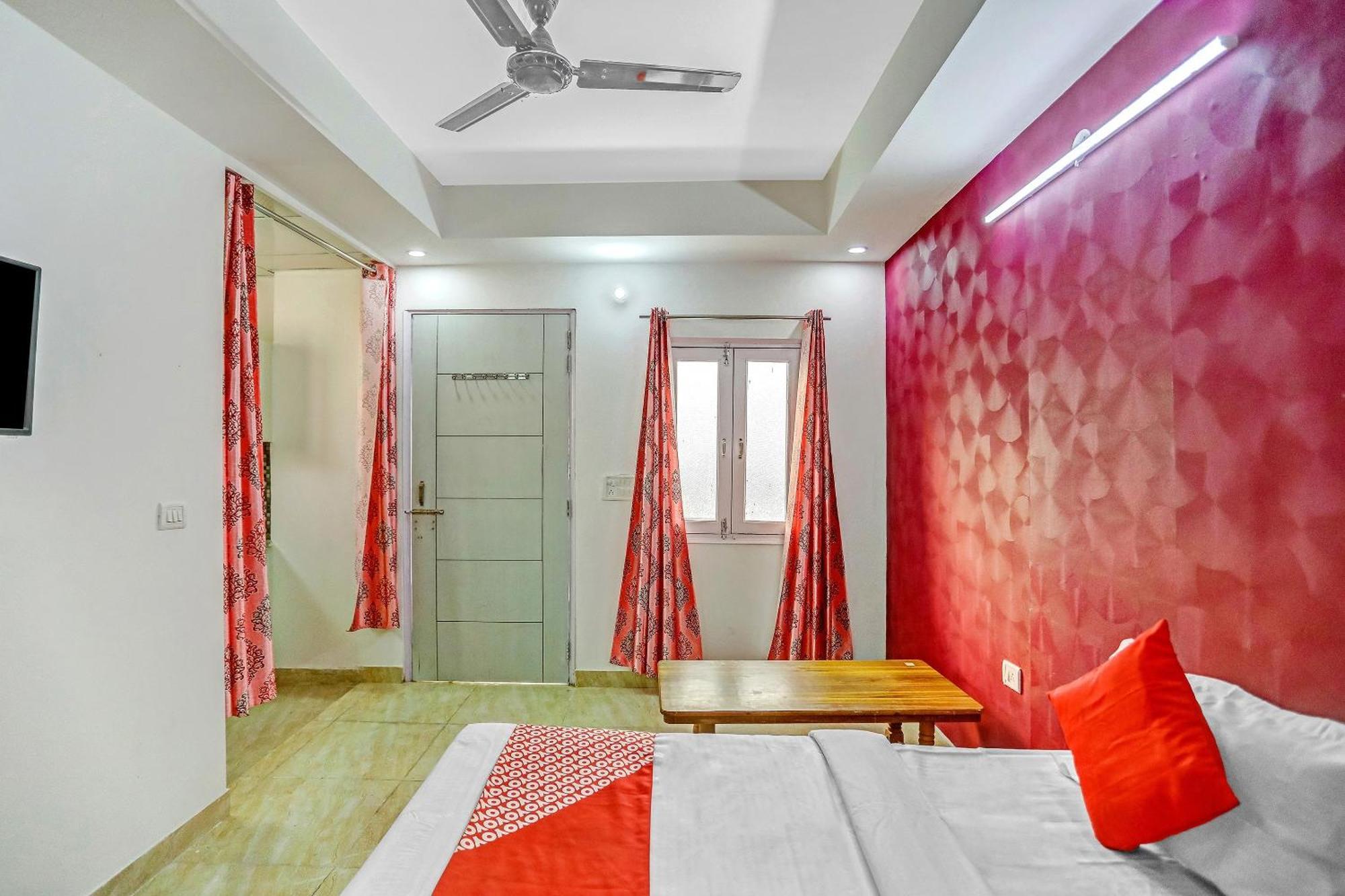 Oyo Flagship 84036 Welcome Hotel 3*